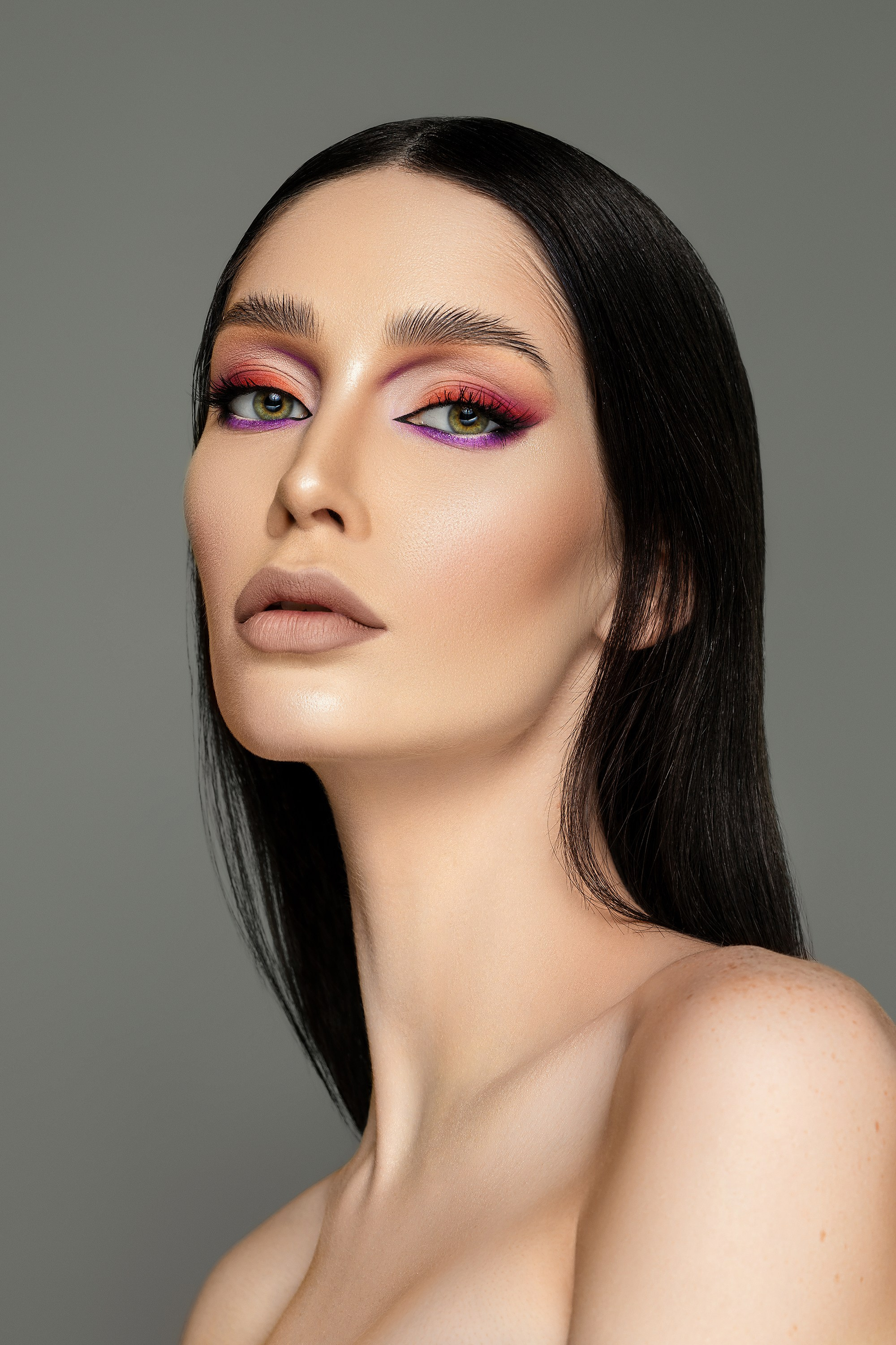 Портретная съемка. Ретушер и бьюти фотограф