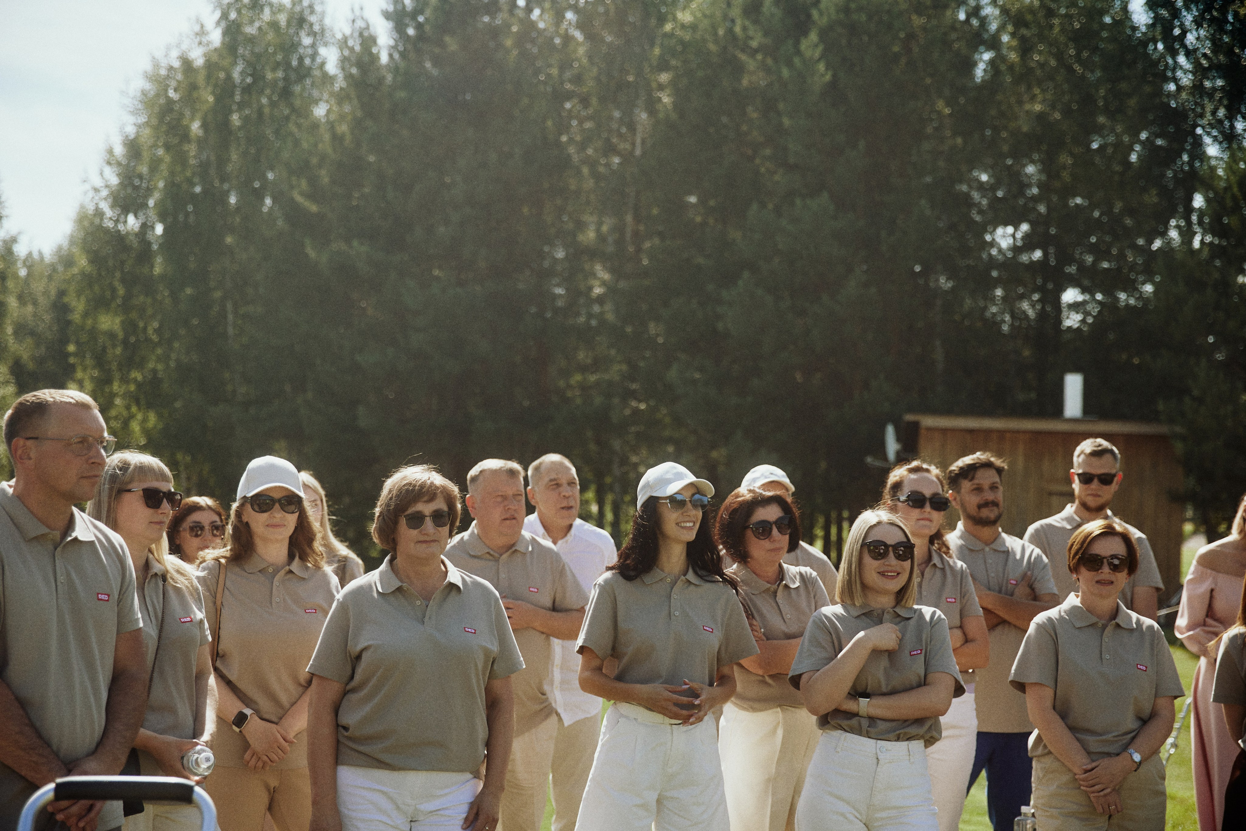 RED LINES. Дмитрий Мазуркевич: Профессиональный Репортажный Фотограф