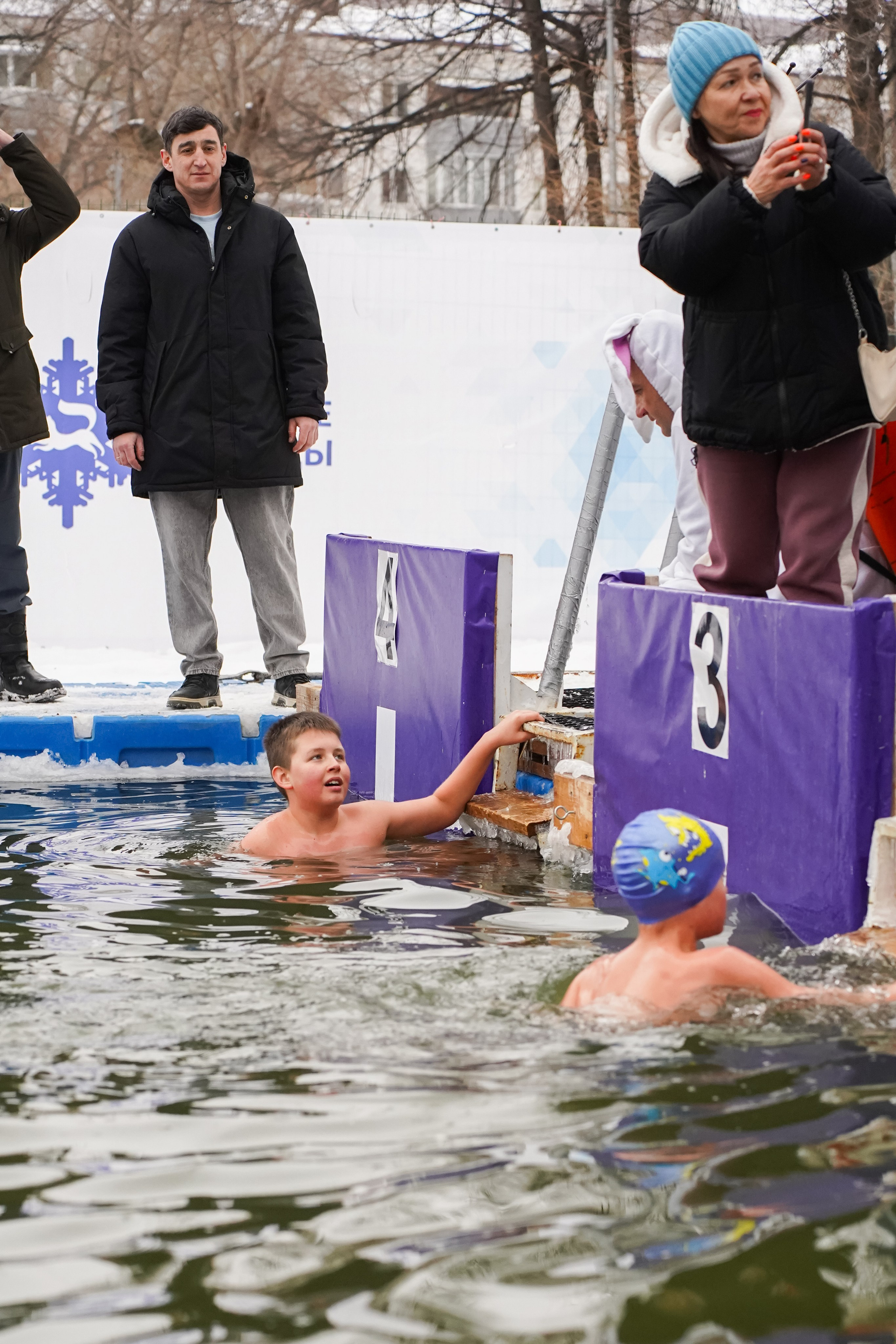 Зимнее плавание. Маслухин Дмитрий — Ваш Фотограф