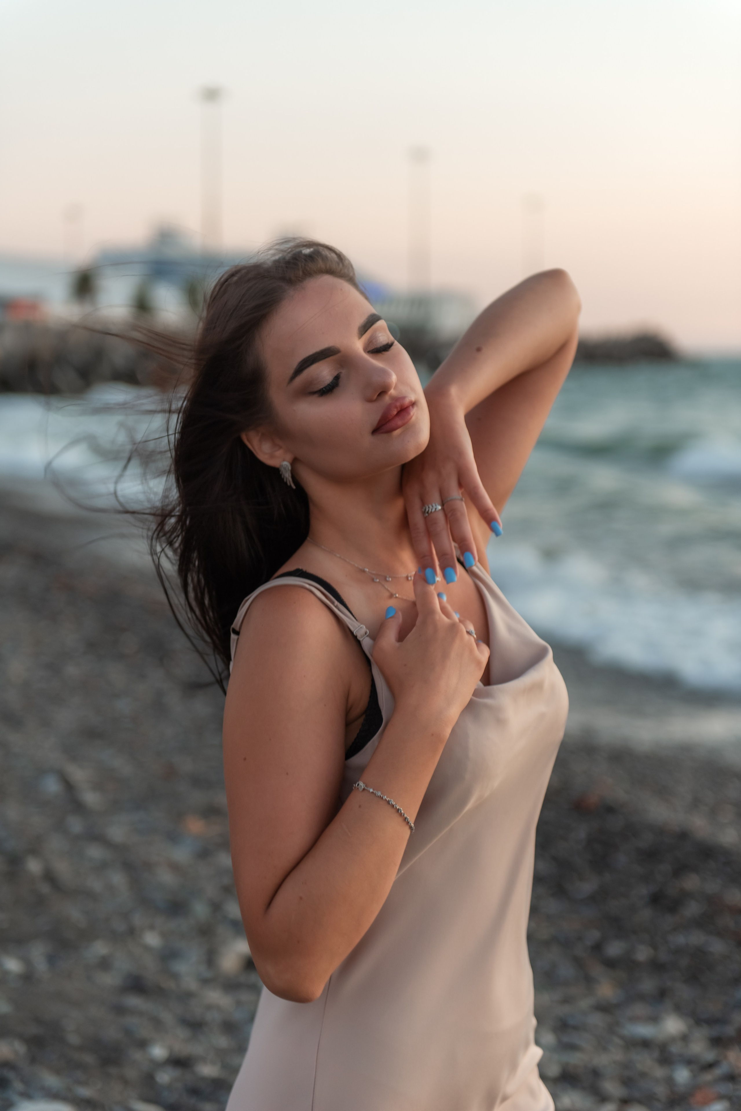 Съемка LOVEStory на берегу Черного моря Сочи. Семейный и коммерческий фотограф в Сочи Александр Бодунов