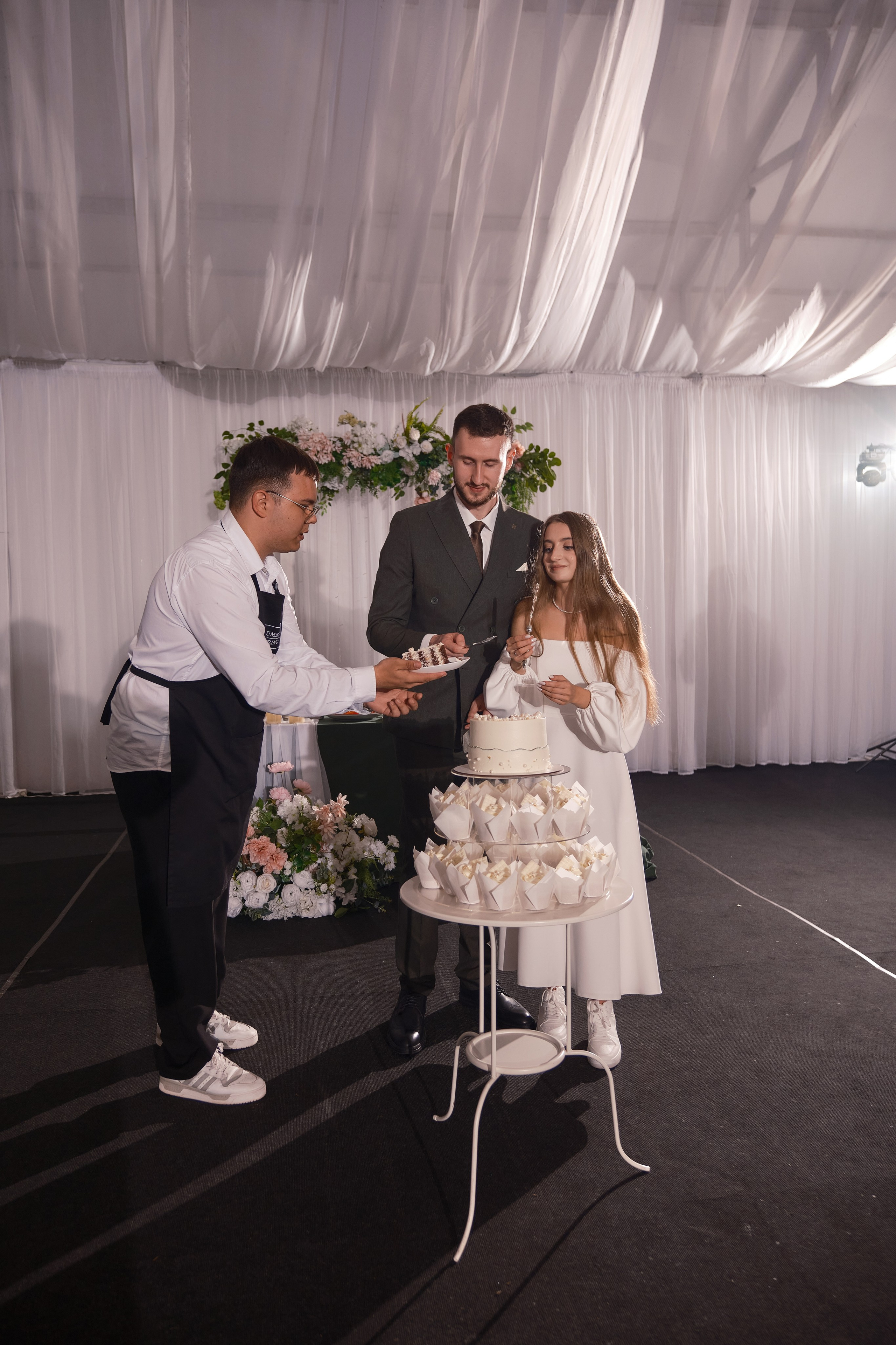 АРТЕМ И ЕКАТЕРИНА. Свадебный фотограф в Екатеринбурге Соседков Евгений