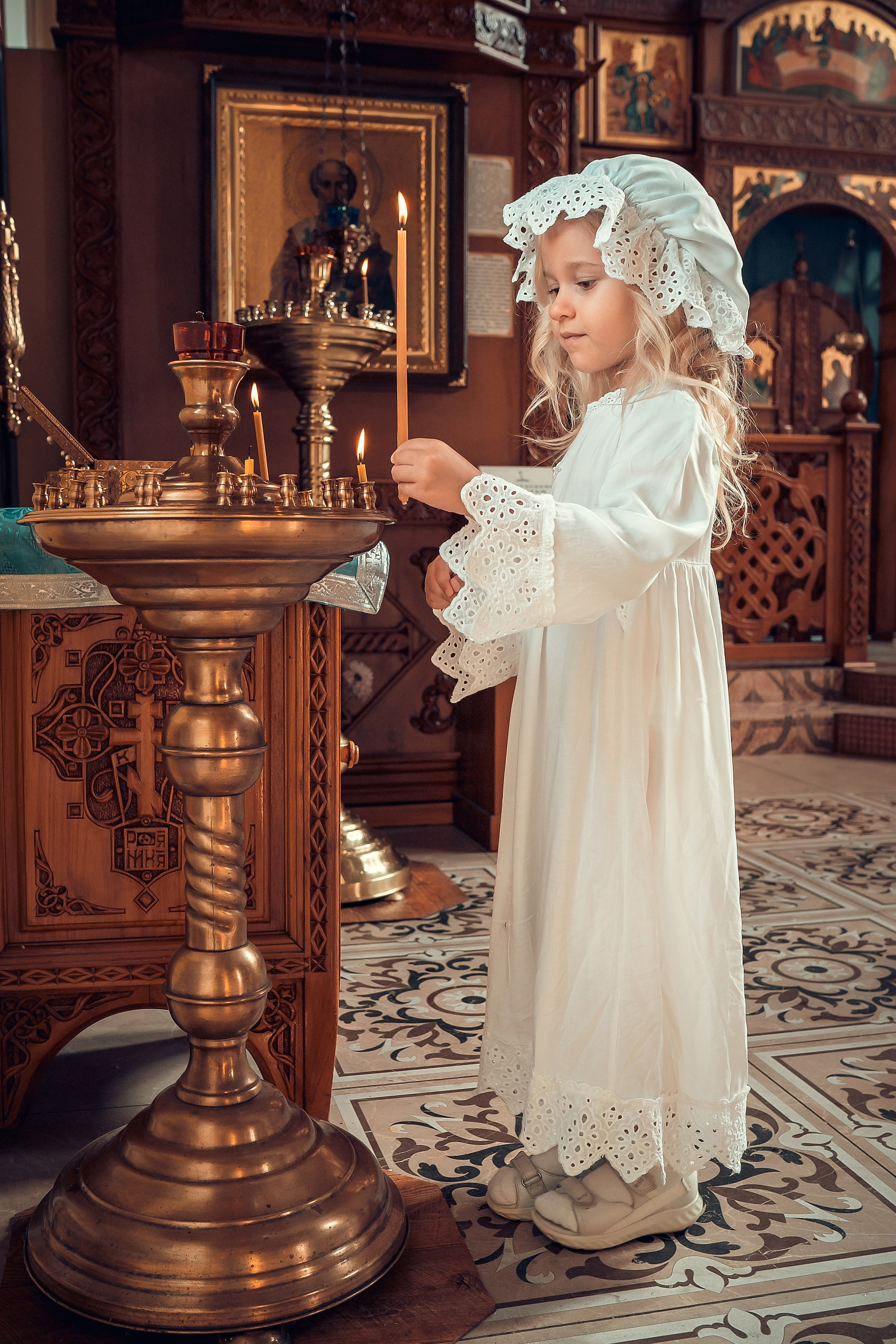 Крещение Даны. Фотограф на Крещение и Венчание в Красноярске Рамазанова Юлия