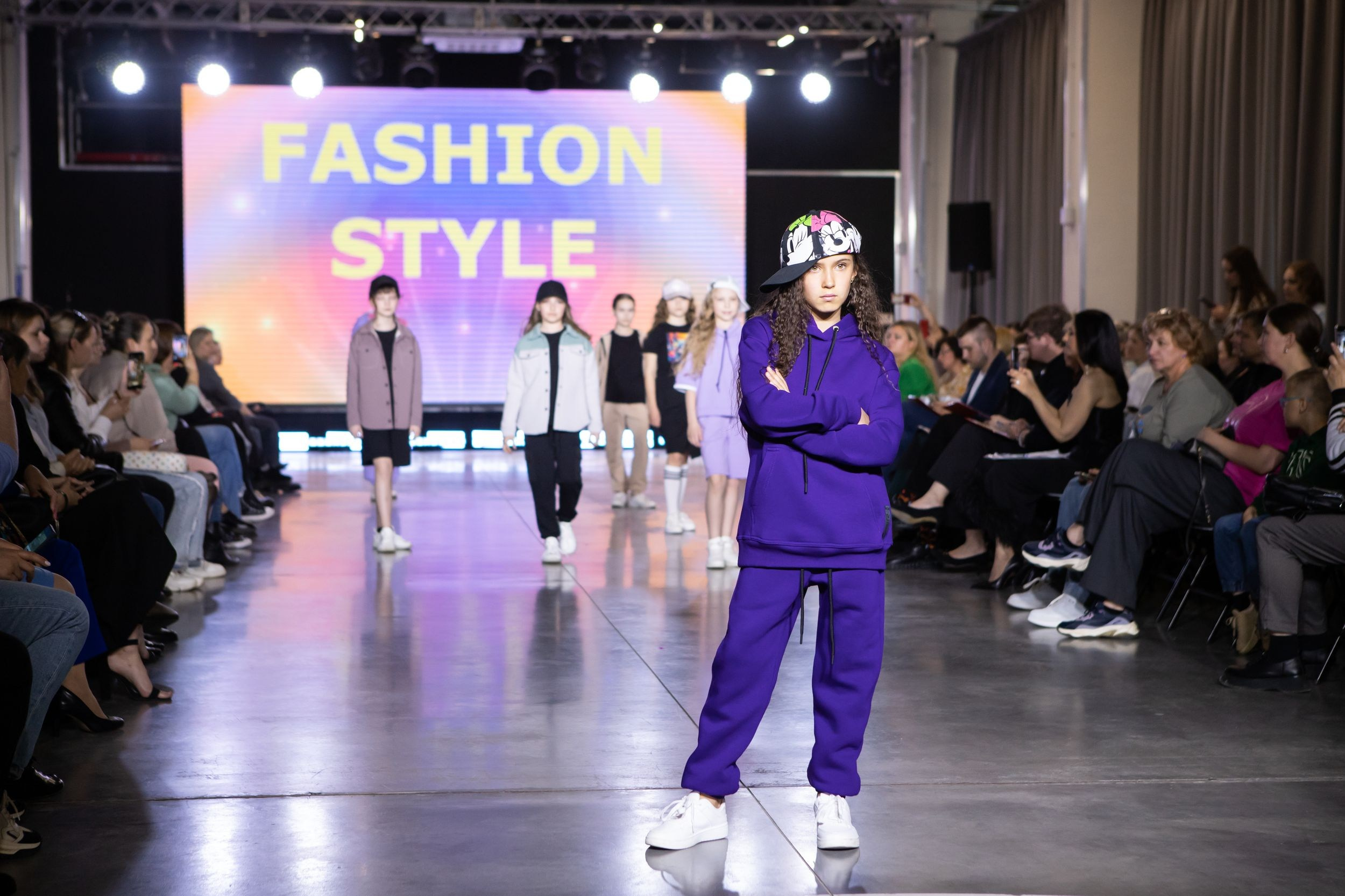 Фестиваль моды и красоты Fashion Style (11 мая 2024). Репортажный фотограф Алексей Пирязев