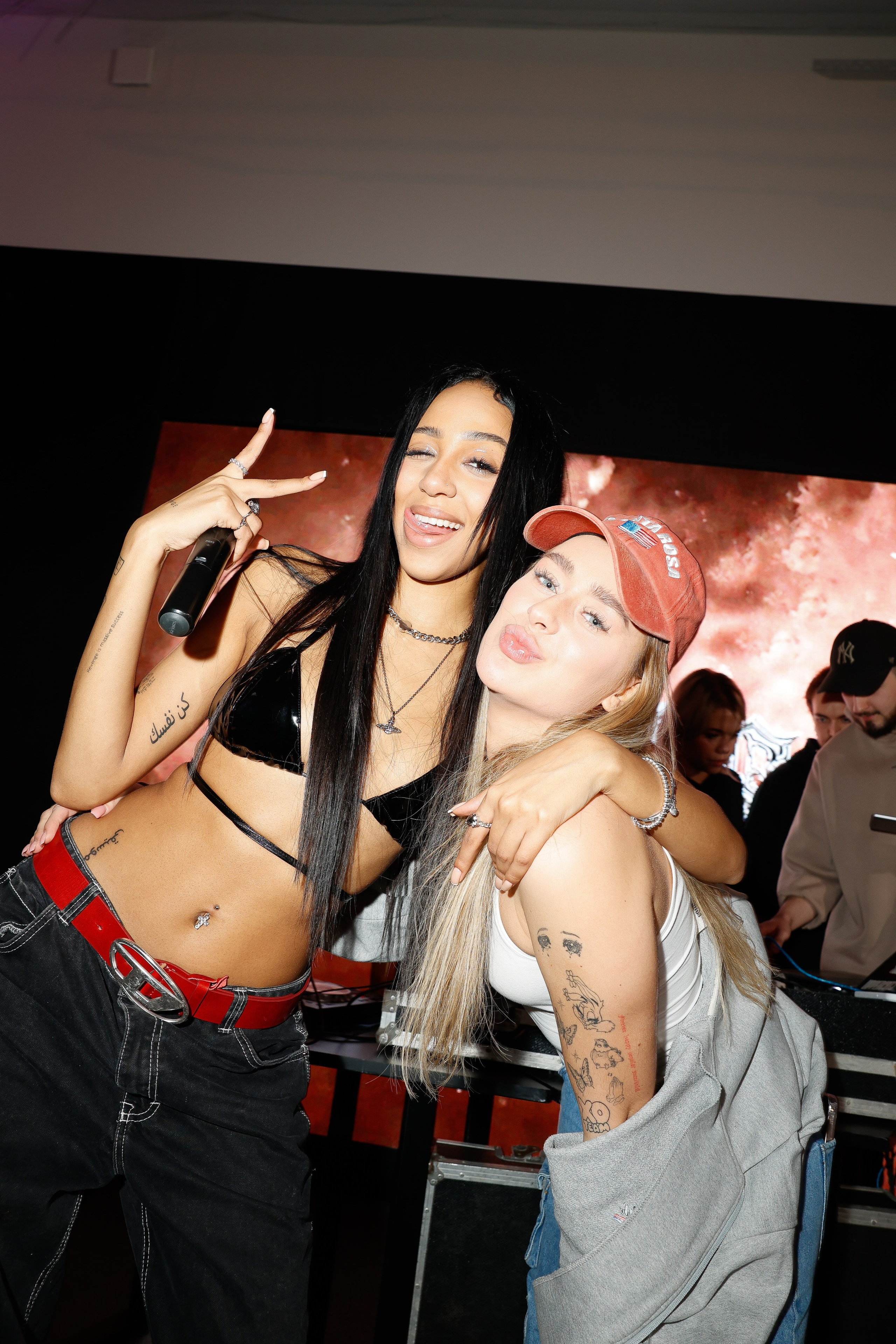 ALISHA. Nikolskayasecular