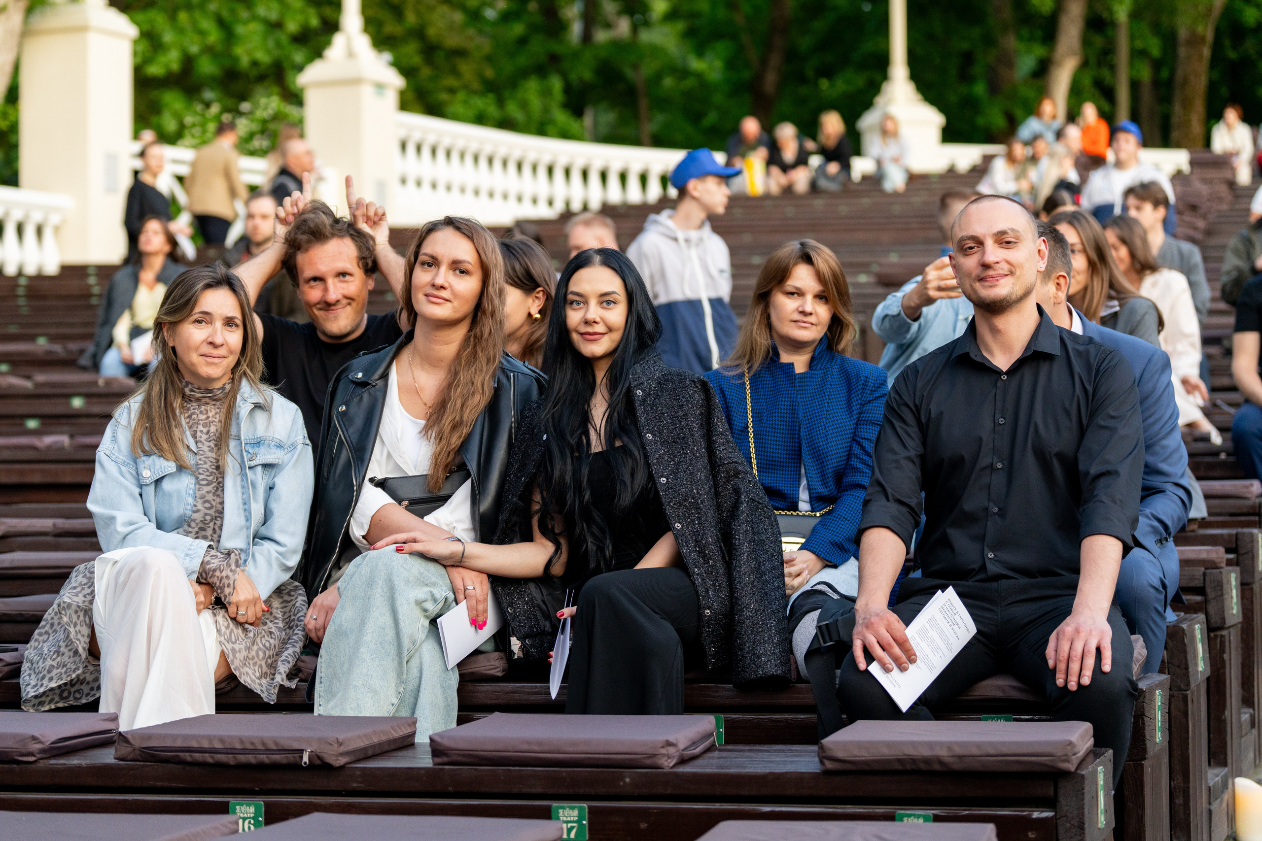 Симфонический оркестр Lumisfera при свечах. Фотограф Никита Комаров