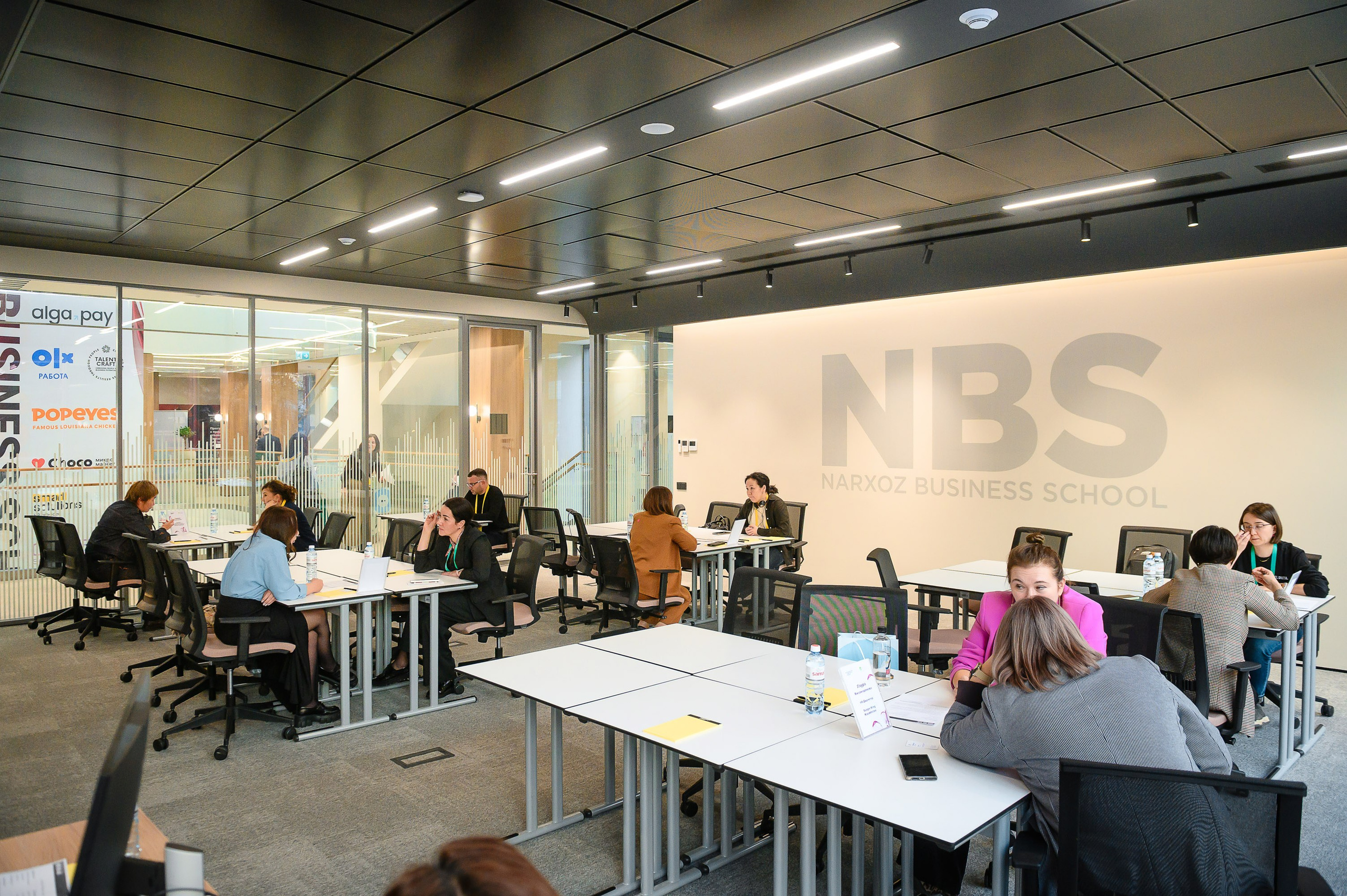 HR Forum 2025. Интерьерный и репортажный фотограф в Алматы