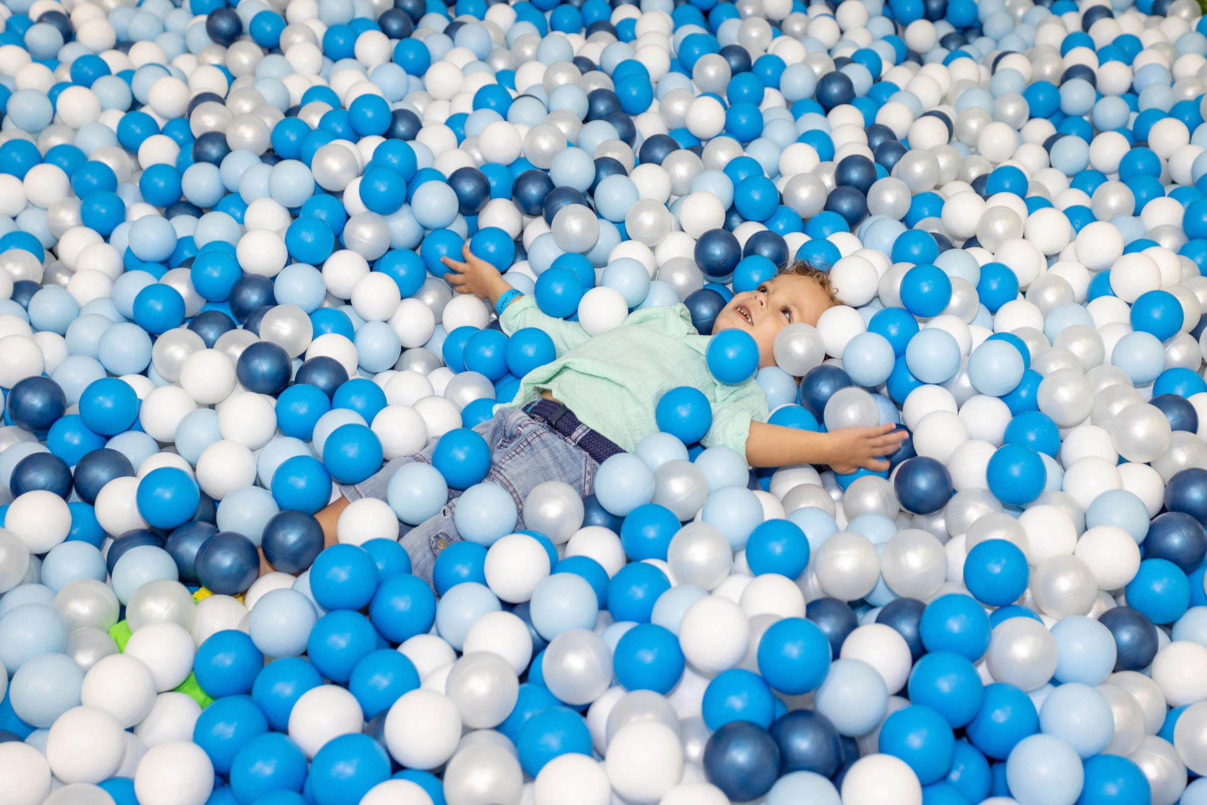 Съемка детского дня рождения Краснодар. Выпускные альбомы Майкоп, Краснодар Елена Золотарева