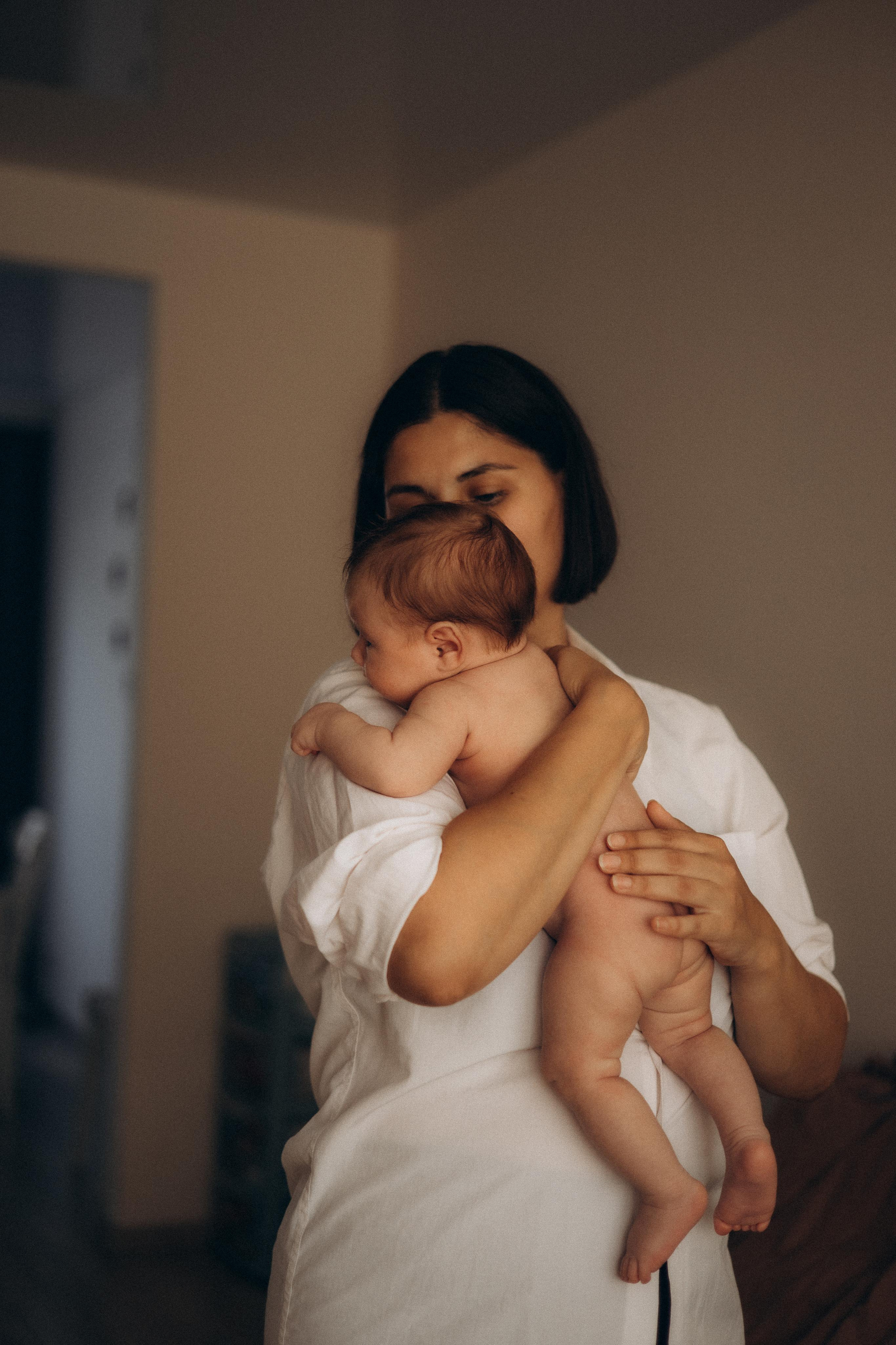 Мама и малыш. Семейный фотограф Новосибирск Фотограф на выписку Новосибирск
