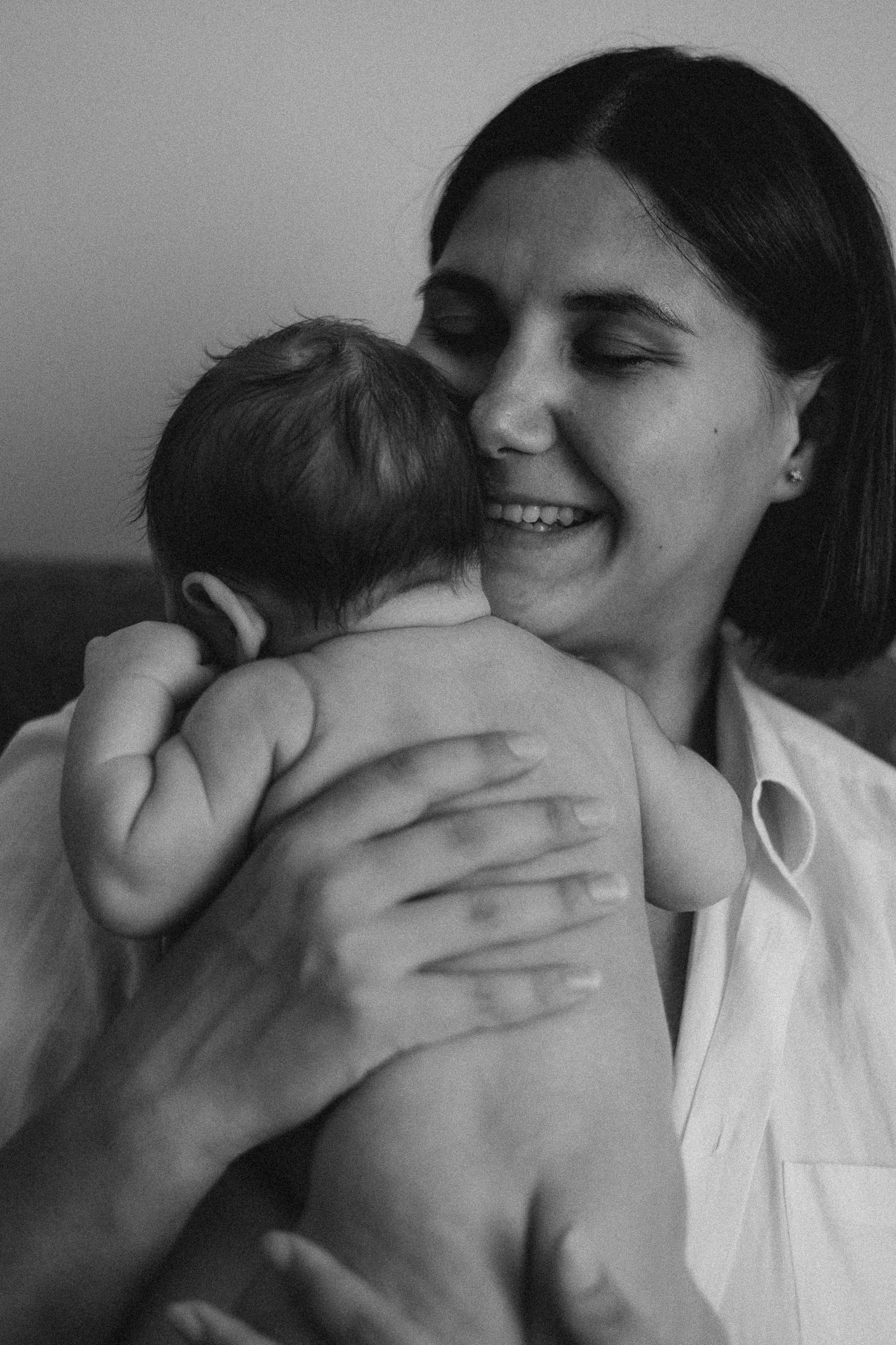 Мама и малыш. Семейный фотограф Новосибирск Фотограф на выписку Новосибирск