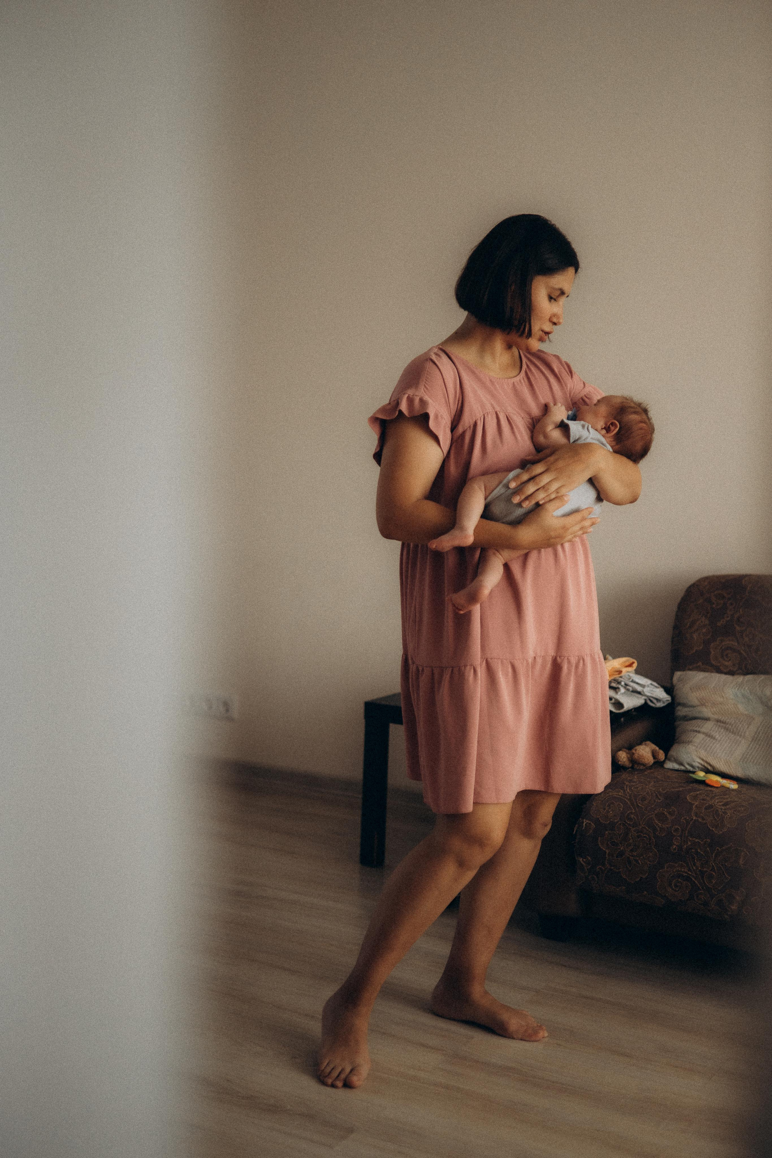 Мама и малыш. Семейный фотограф Новосибирск Фотограф на выписку Новосибирск