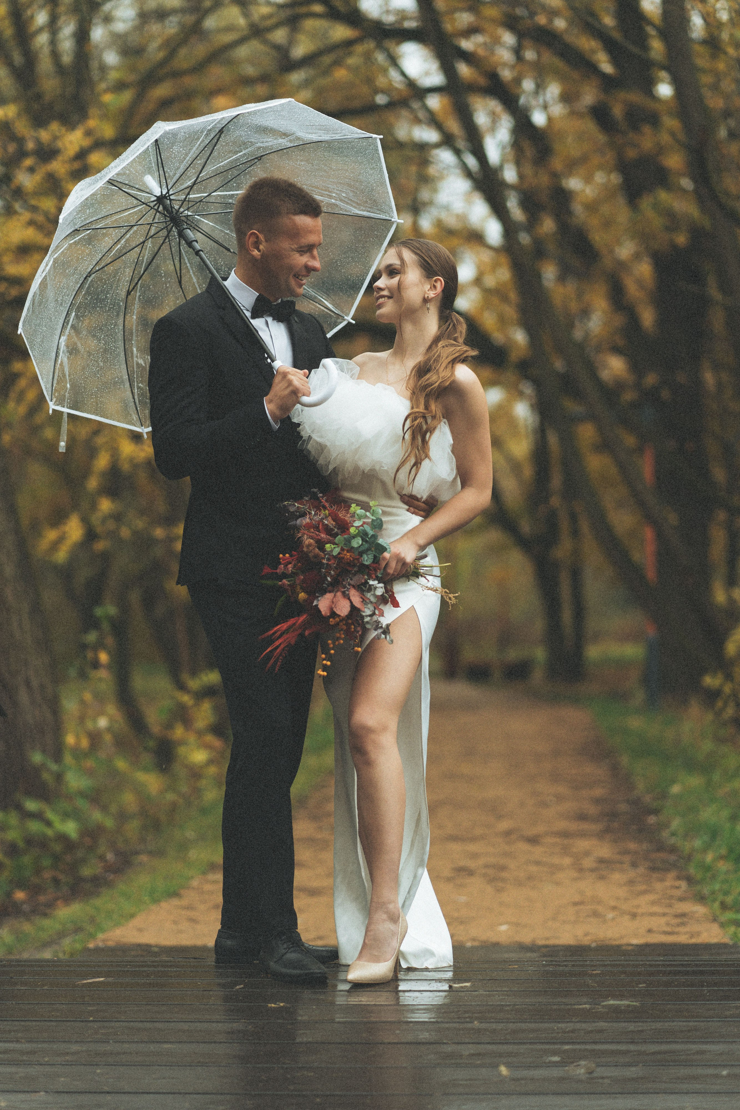 Прогулка жениха и невесты в Усадьбе Кусково. Свадебный, семейный, детский, женский фотограф в Москве Дина Мажейка