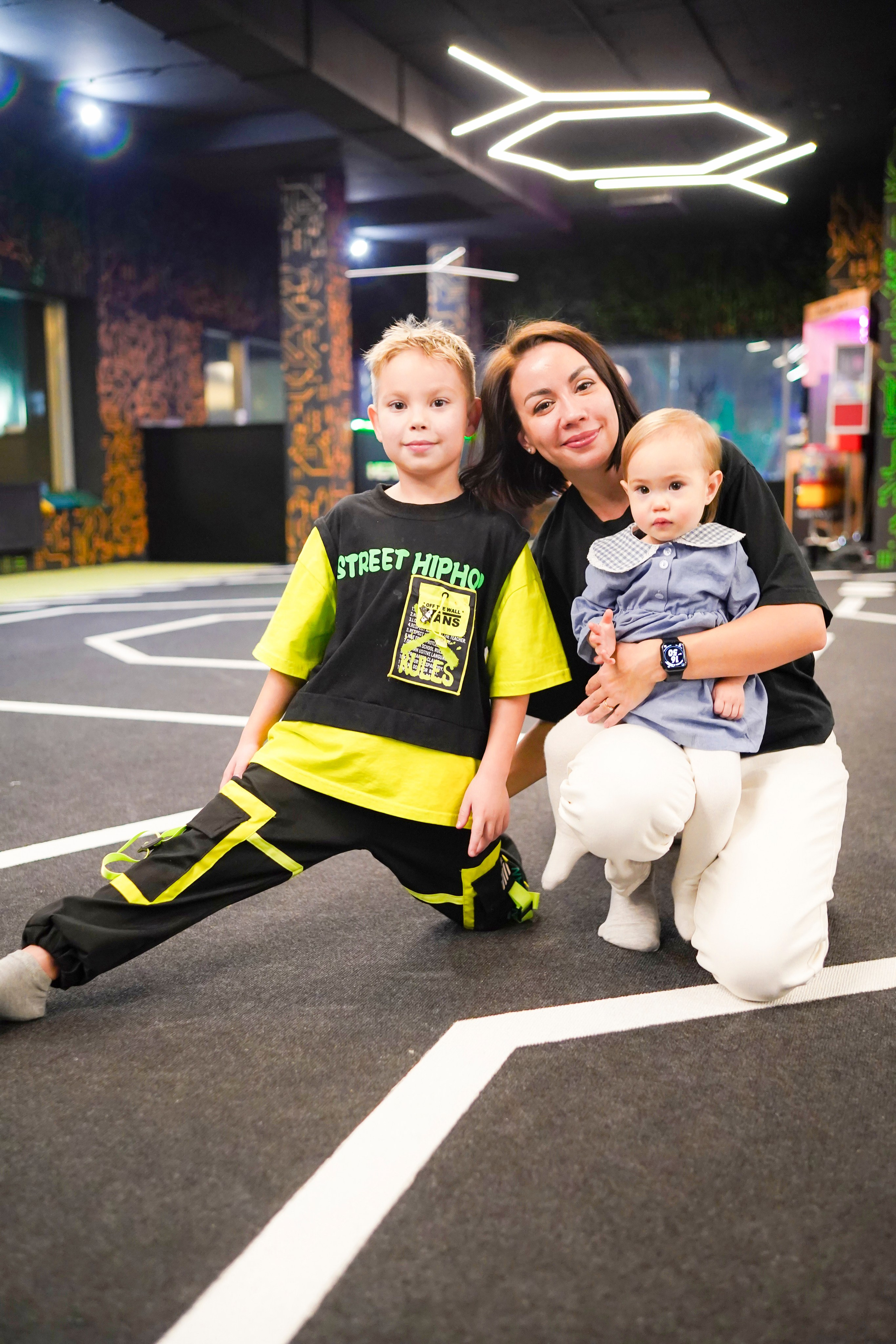 VR (November-December 2024). Felixtones