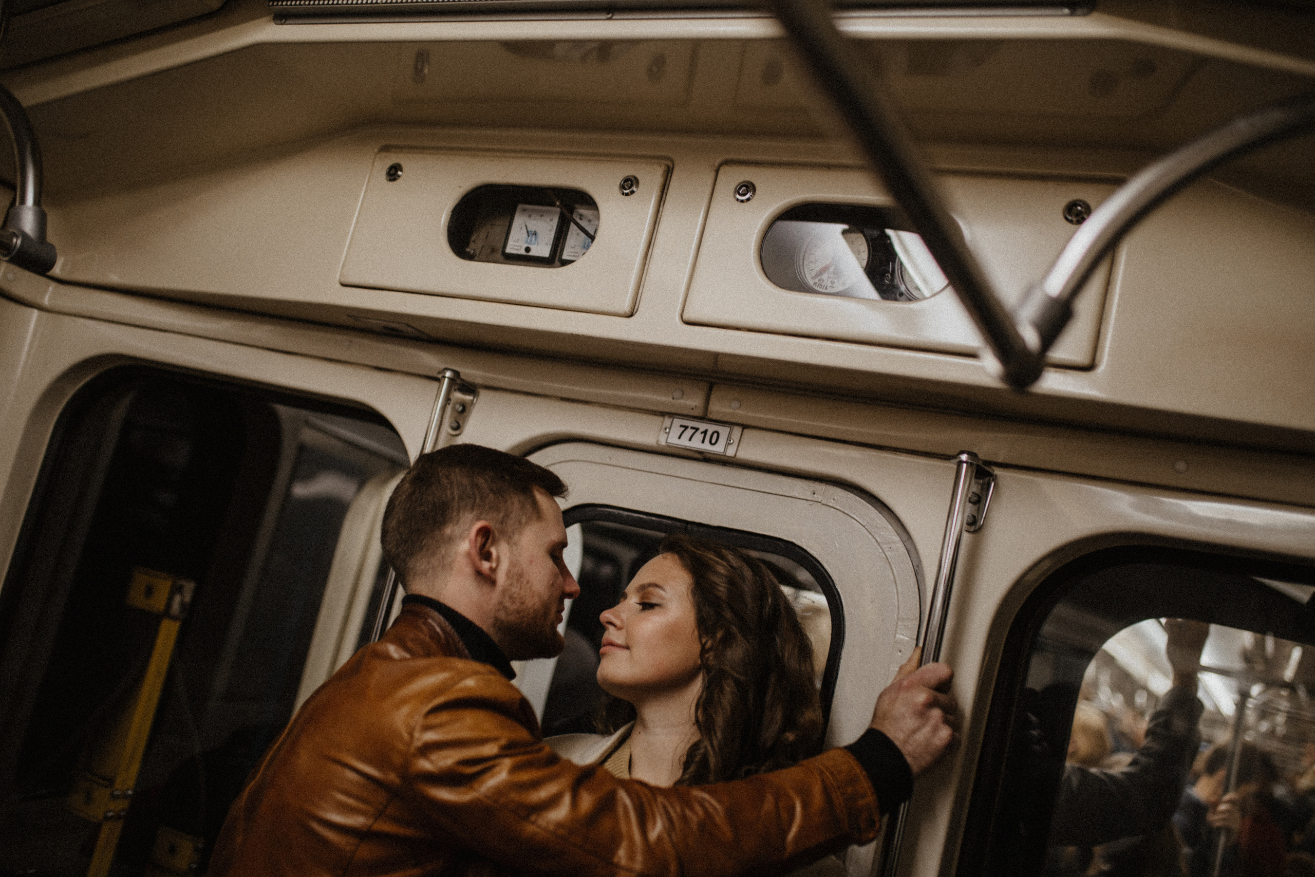 Настя и Сережа | Фантастический закат на крыше. Свадебный фотограф в Санкт-Петербурге Анастасия Селиванова