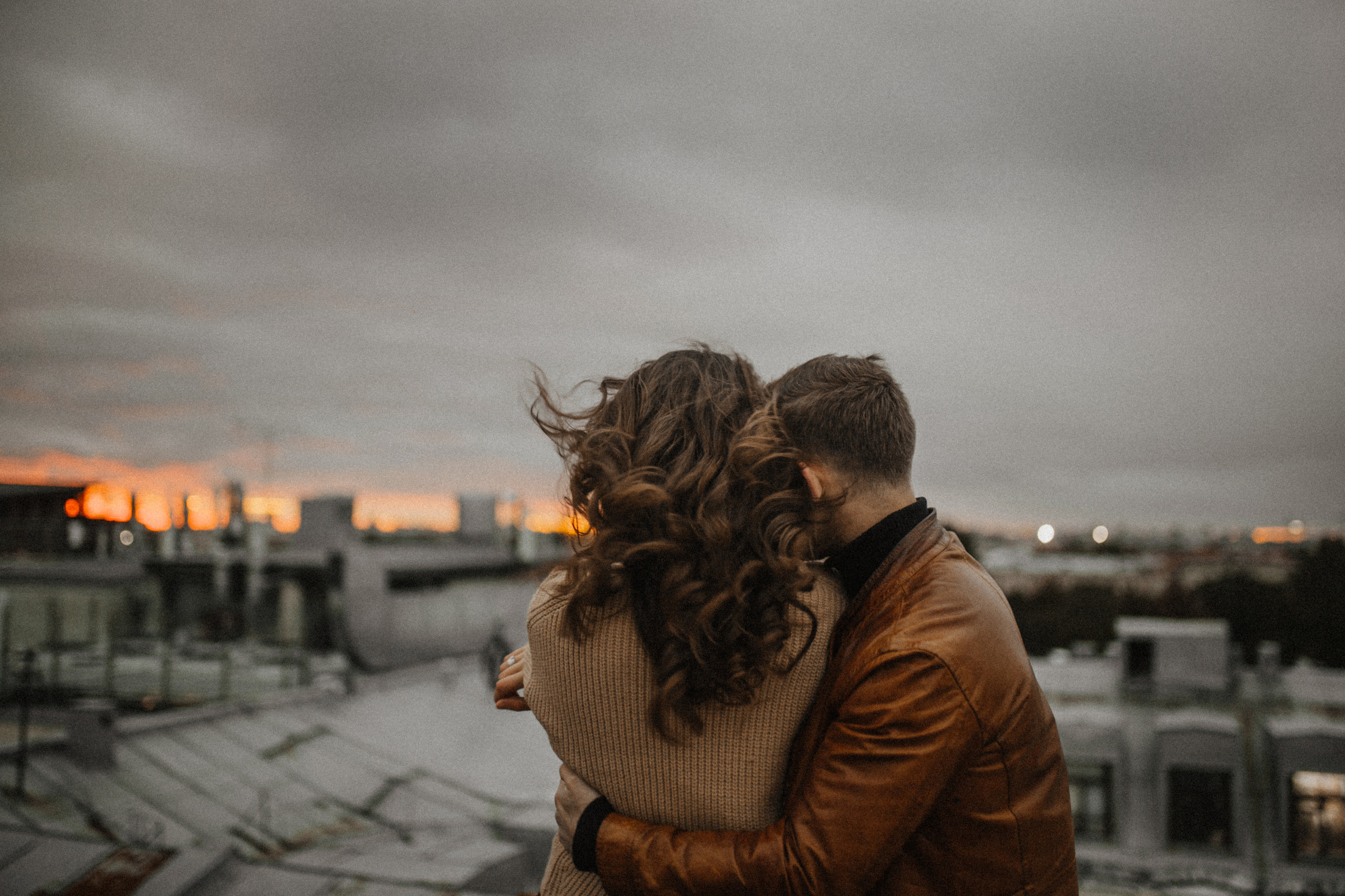 Настя и Сережа | Фантастический закат на крыше. Свадебный фотограф в Санкт-Петербурге Анастасия Селиванова