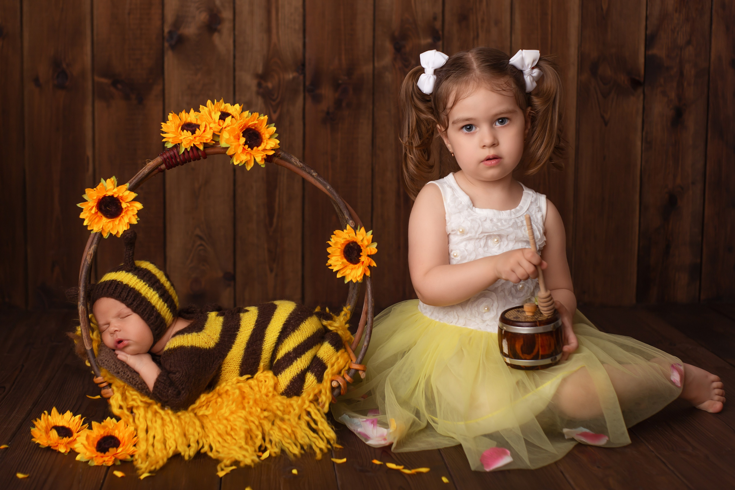 Новорождённые. Оля Март. Фотограф новорождённых город Лида. Фотограф на годик в Лиде