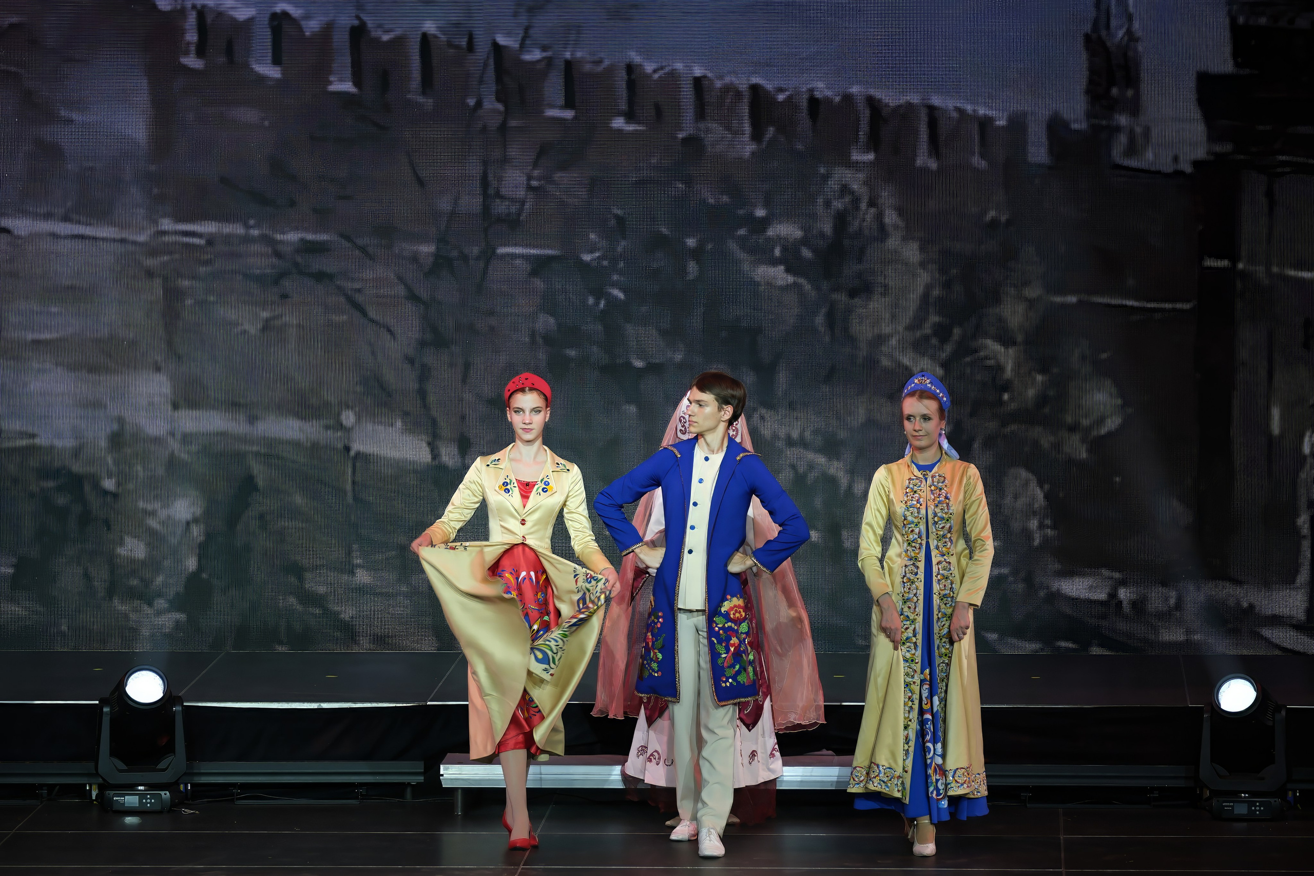 Подиумный спектакль «Стиль Надежды». Добро пожаловать в студию «Цифровой скульптор»  где искусство встречается с технологиями!