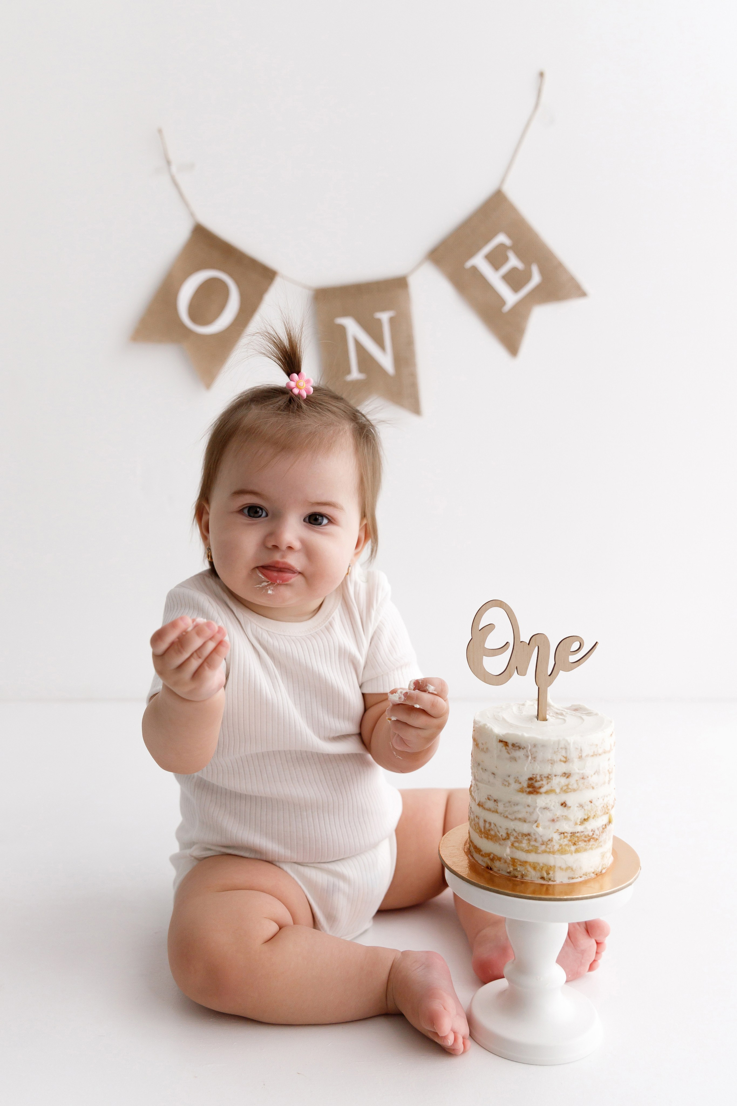 Годик Алисе. Фотограф новорожденных Славянск-на-Кубани Куцевольская Екатерина