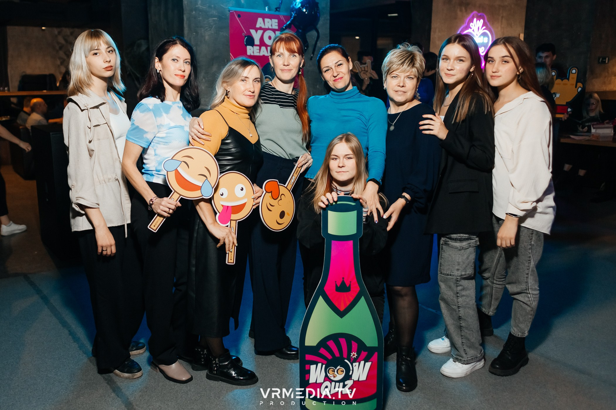 WoW QuiZ в баре «Друзья»