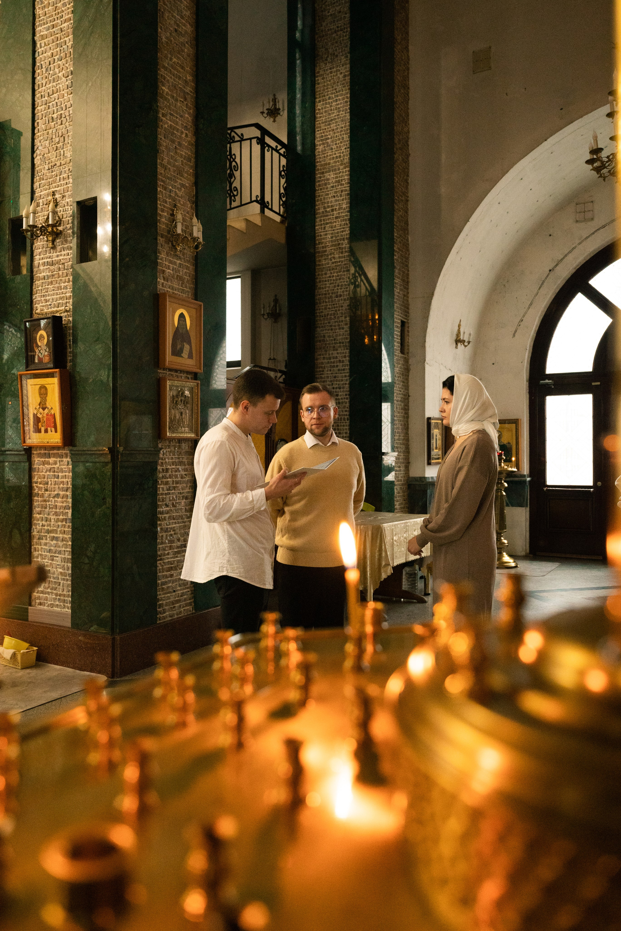 Крещение в Церкви святителя Стефана Пермского в Южном Бутово. Фотограф Ксения Огородова портфолио