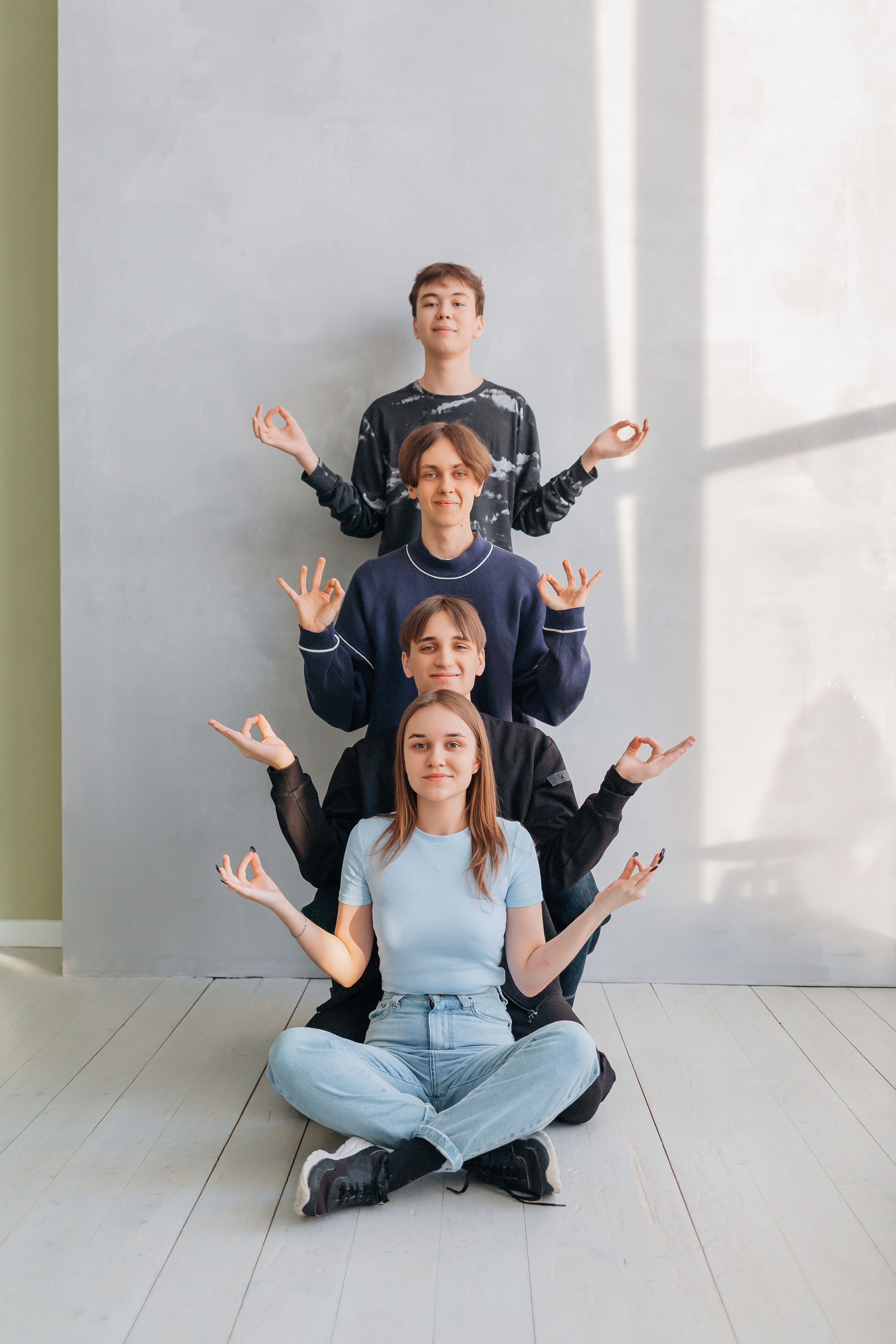 Школа 11 (2024). Memory Book — Выпускные альбомы в Нижневартовске, Мегионе и Сургуте