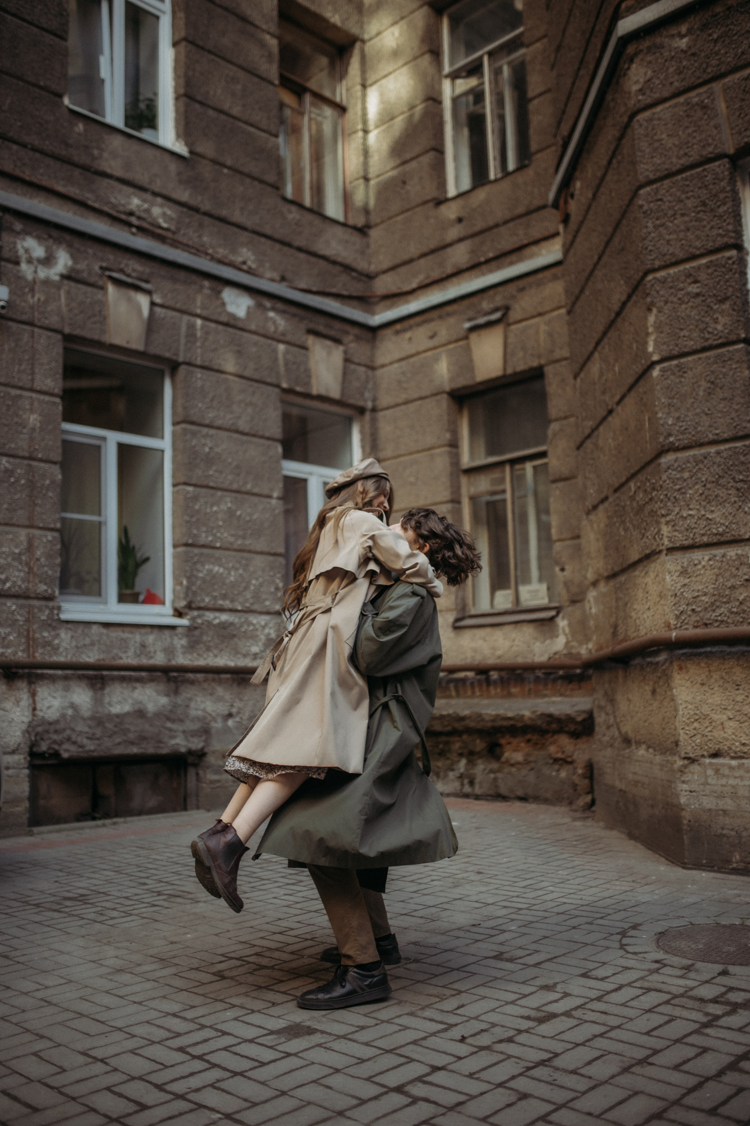 Ксения и Феникс. Www.ostermiller.ru