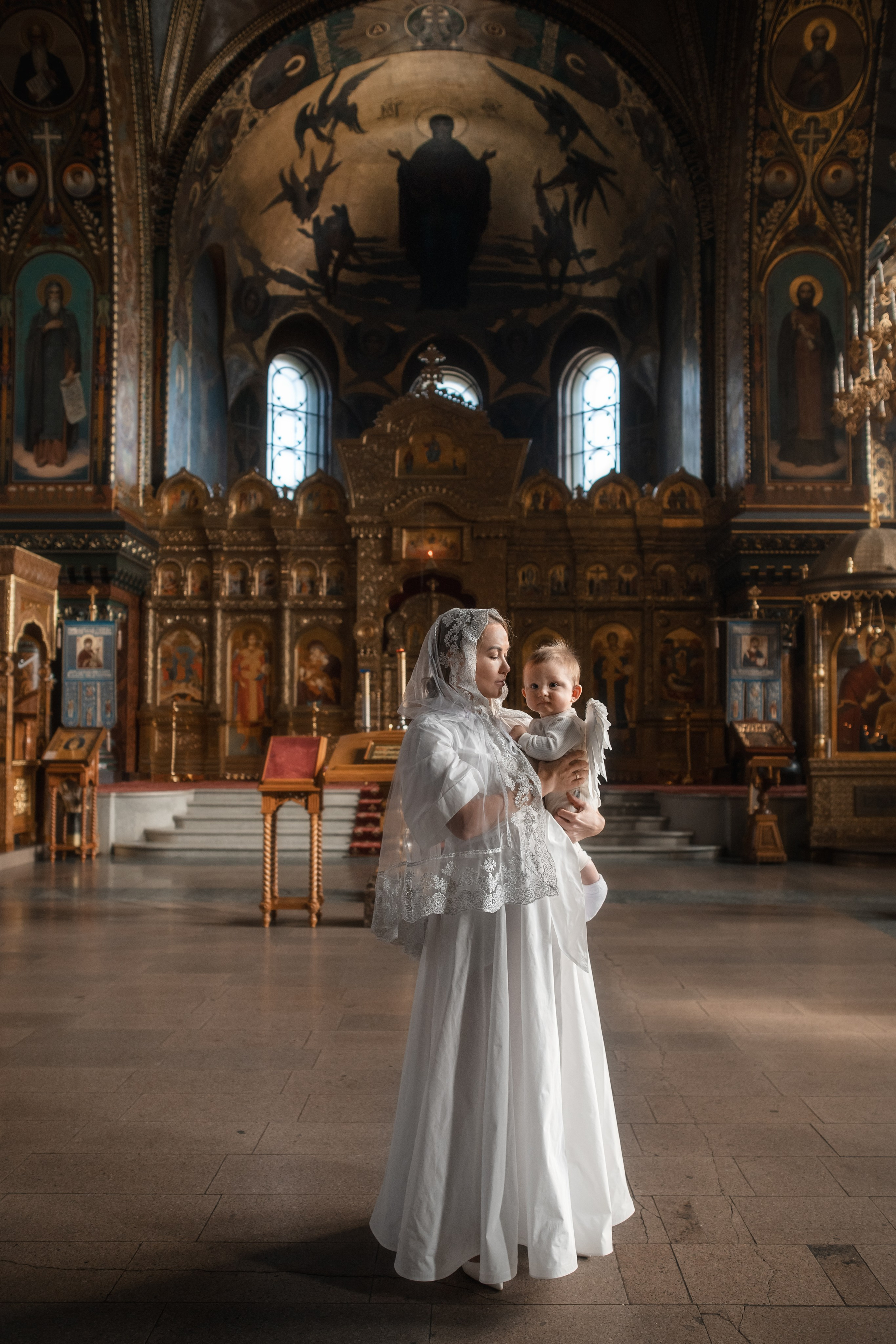 Крещение в Успенском храме. Фотограф на крещение и венчание, семейный фотограф в Санкт-Петербурге