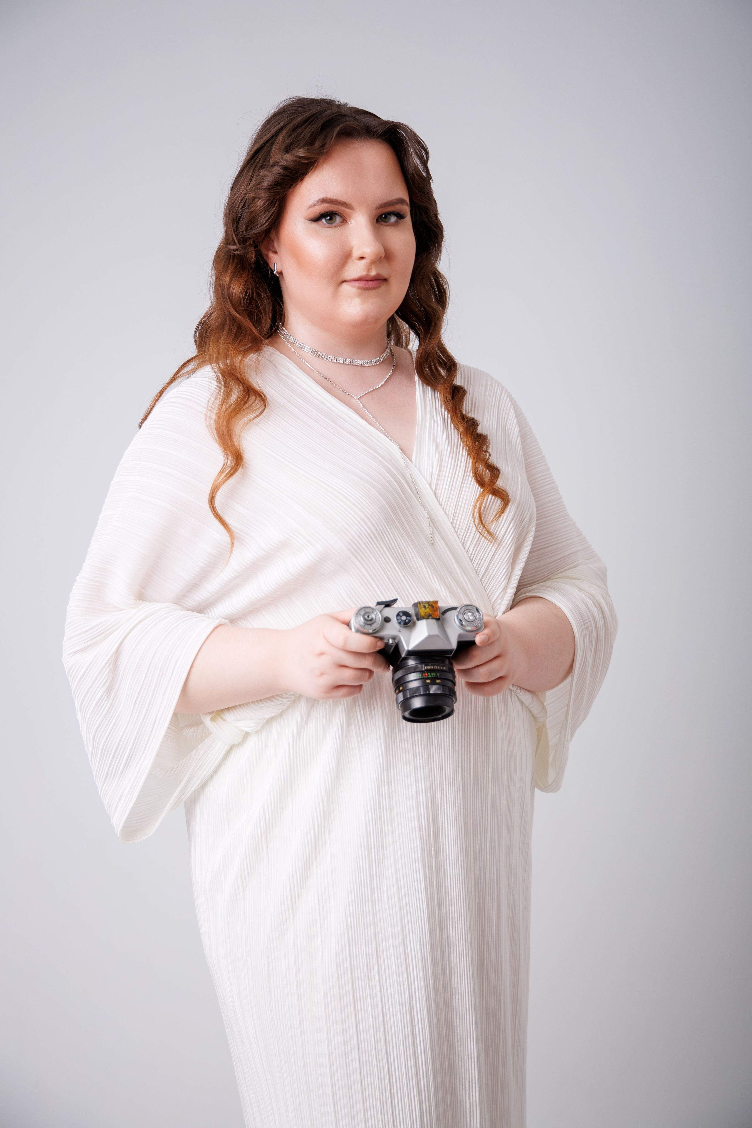 Фотосессия ко дню рождения в студии Гуково фотограф Григорий Новиков фото видео съёмка novikov.foto. Фотограф Гуково Григорий Новиков novikov.foto