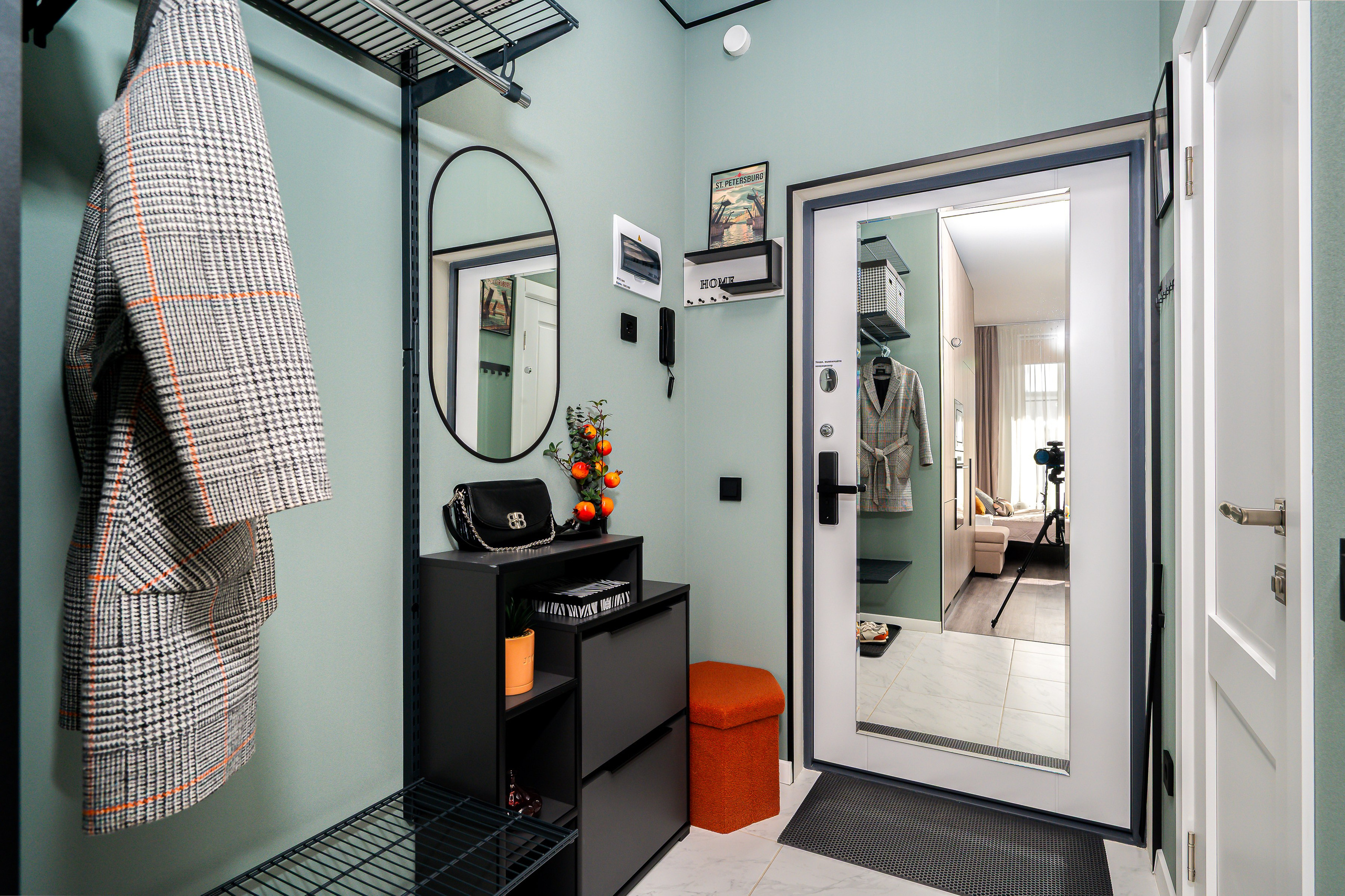 Уютная студия для посуточной аренды. Интерьерный фотограф. Фото- видеосъемка недвижимости Санкт-Петербург