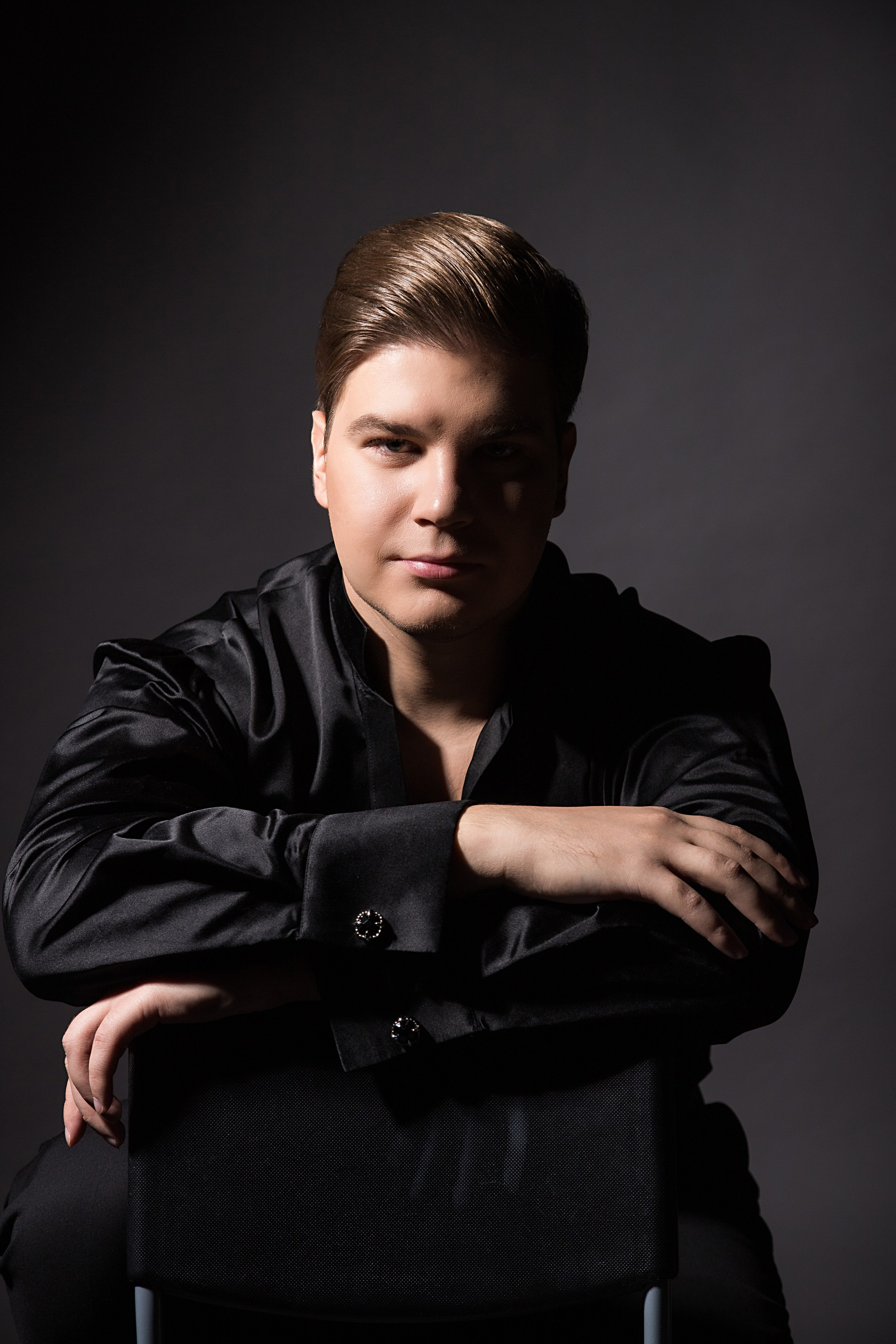 Студийный портрет для афиши. Креативный и женский Фотограф Омске Наталья Лебедева