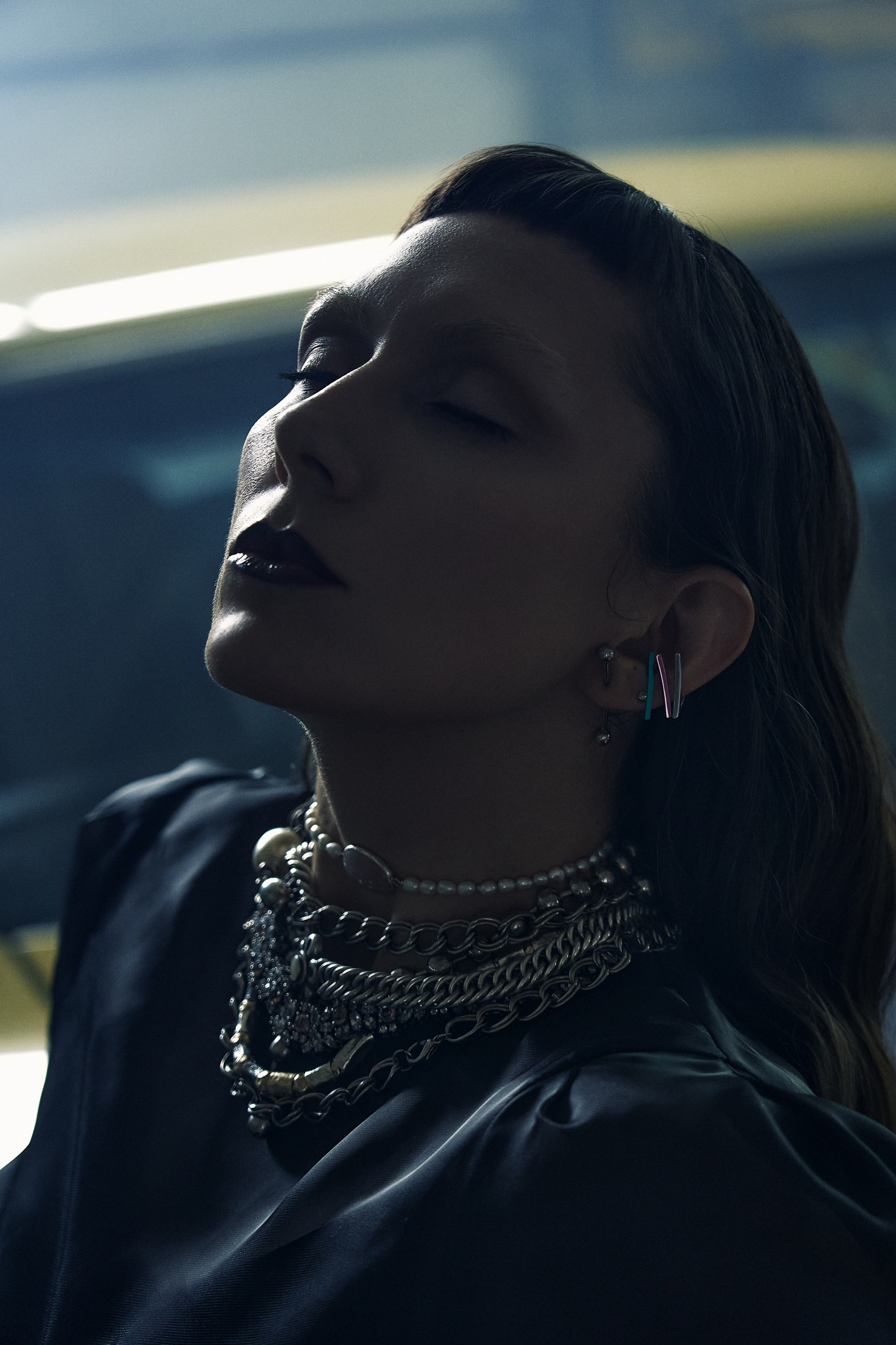 Garage. Фотограф в Москве. Каталог, лукбук, портреты