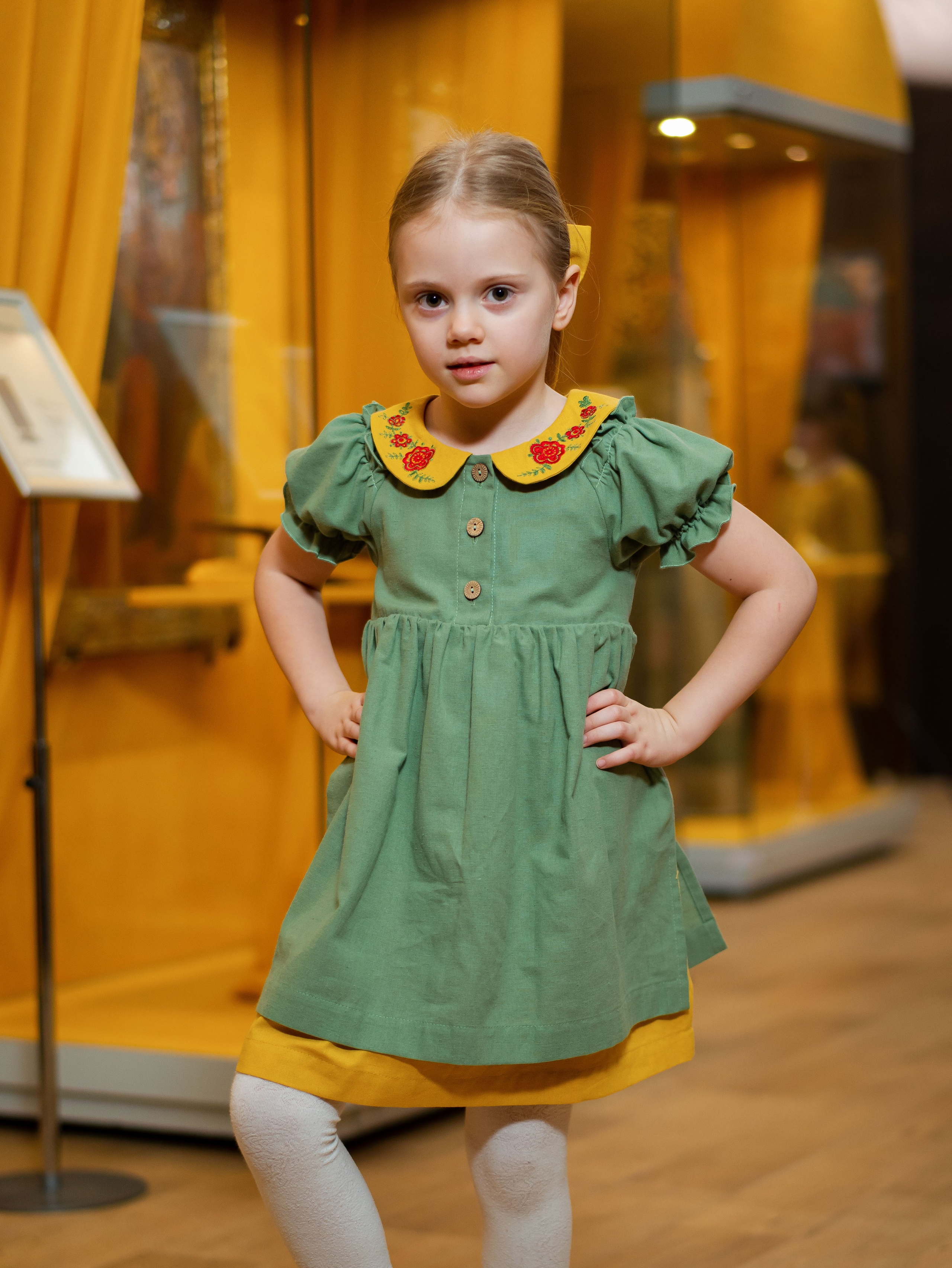 Показ одежды в рамках выставки «105. Лучшее». Фотограф Москва