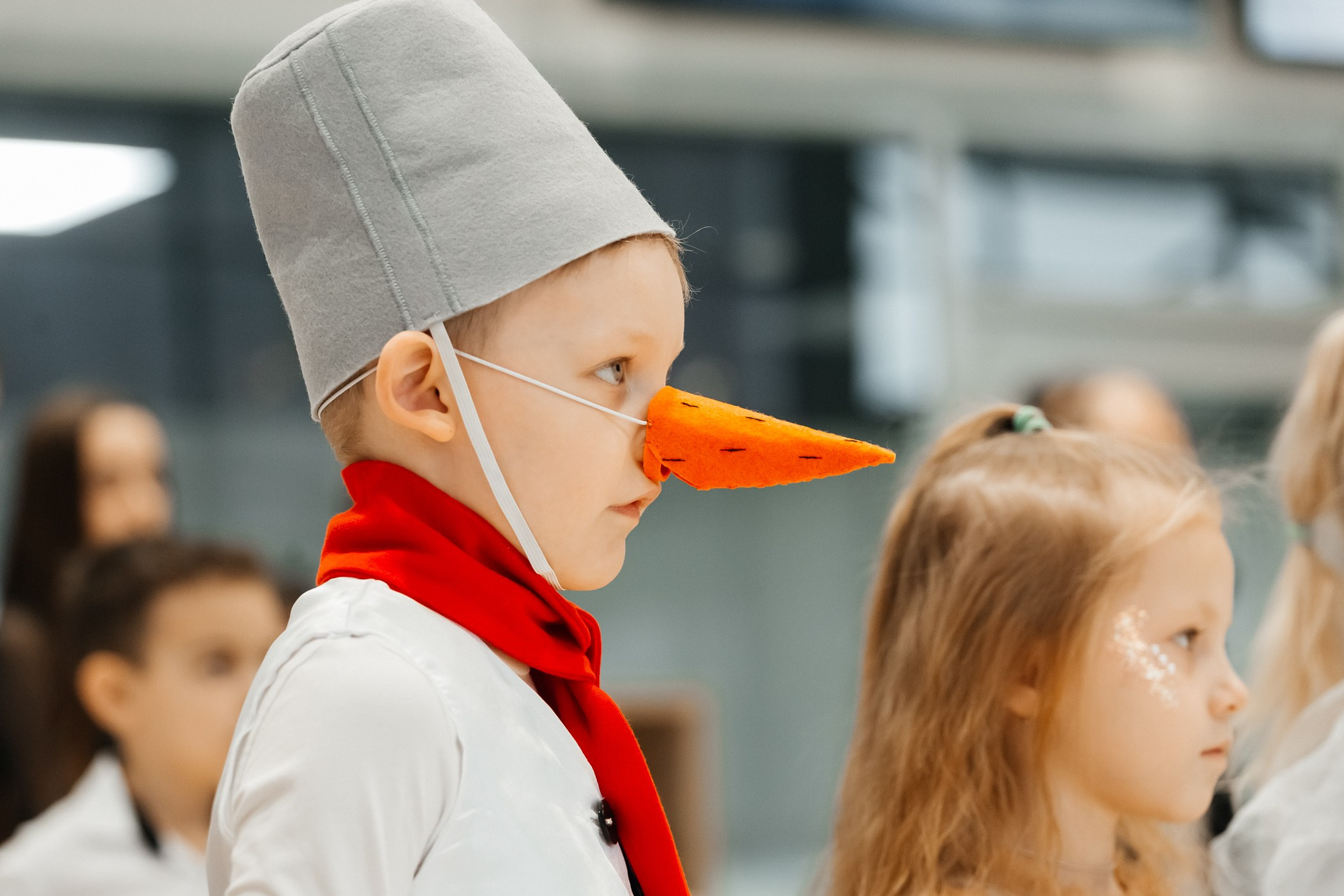 Детский мастер-класс в «Картель Авто» — «Студия чудес Алиса». Фотограф Кемерово | Сергей