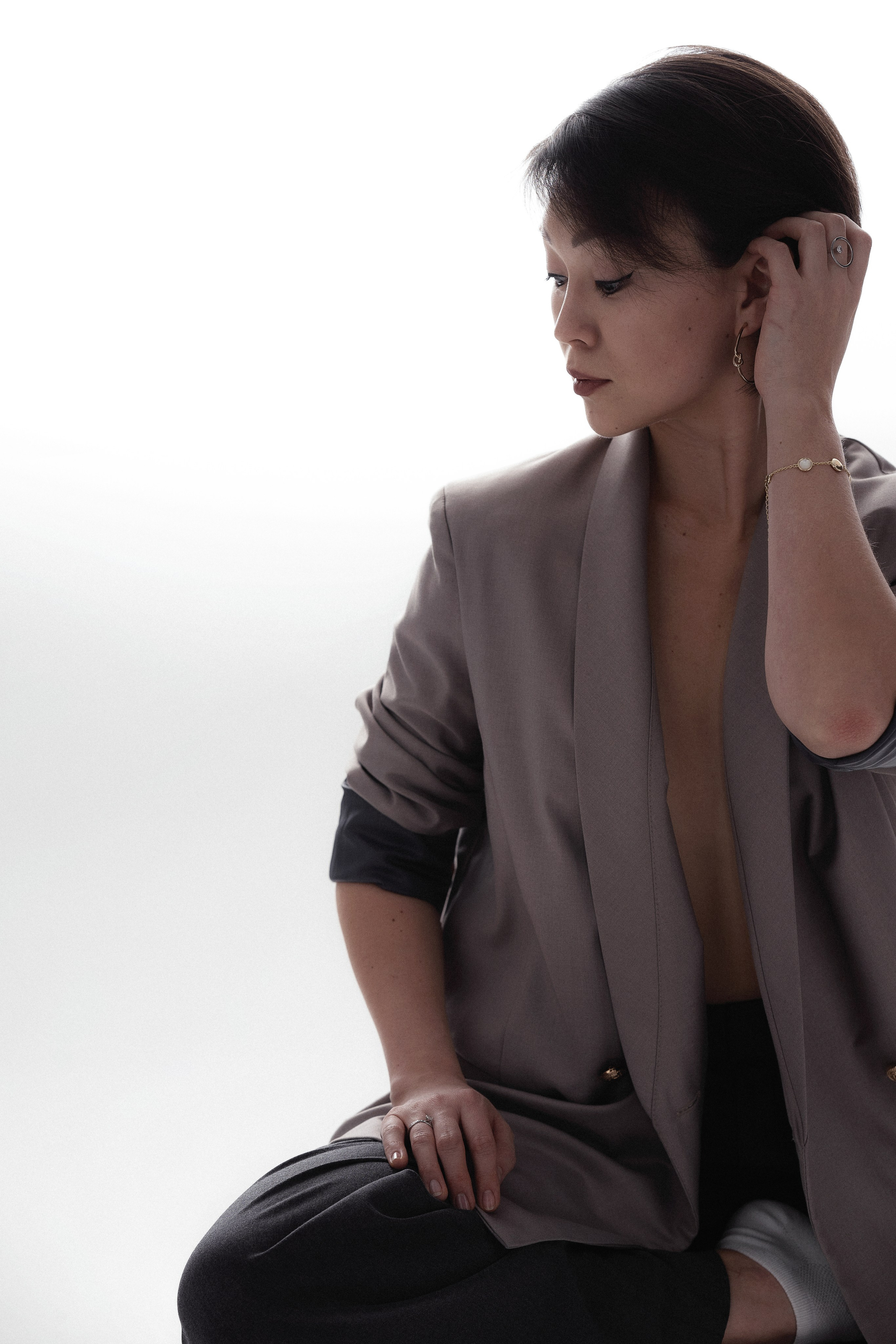 Женская фотосессия с эмоциональными кадрами