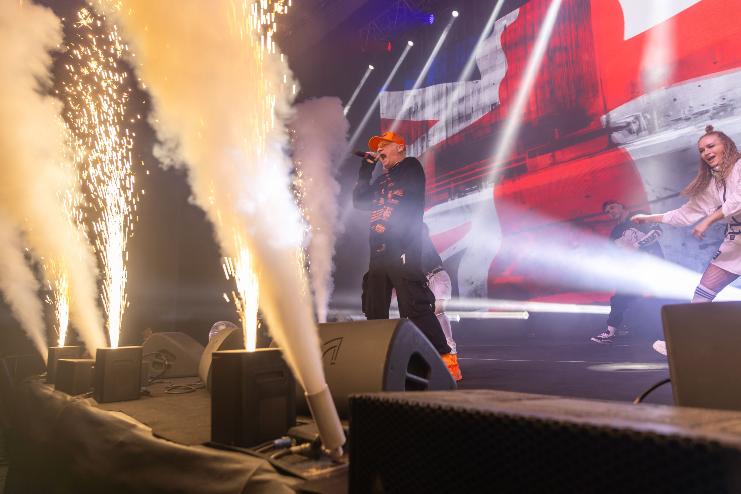 Супердискотека 90-х в Самаре • 9 марта. Фотограф в Самаре Максим Тырин