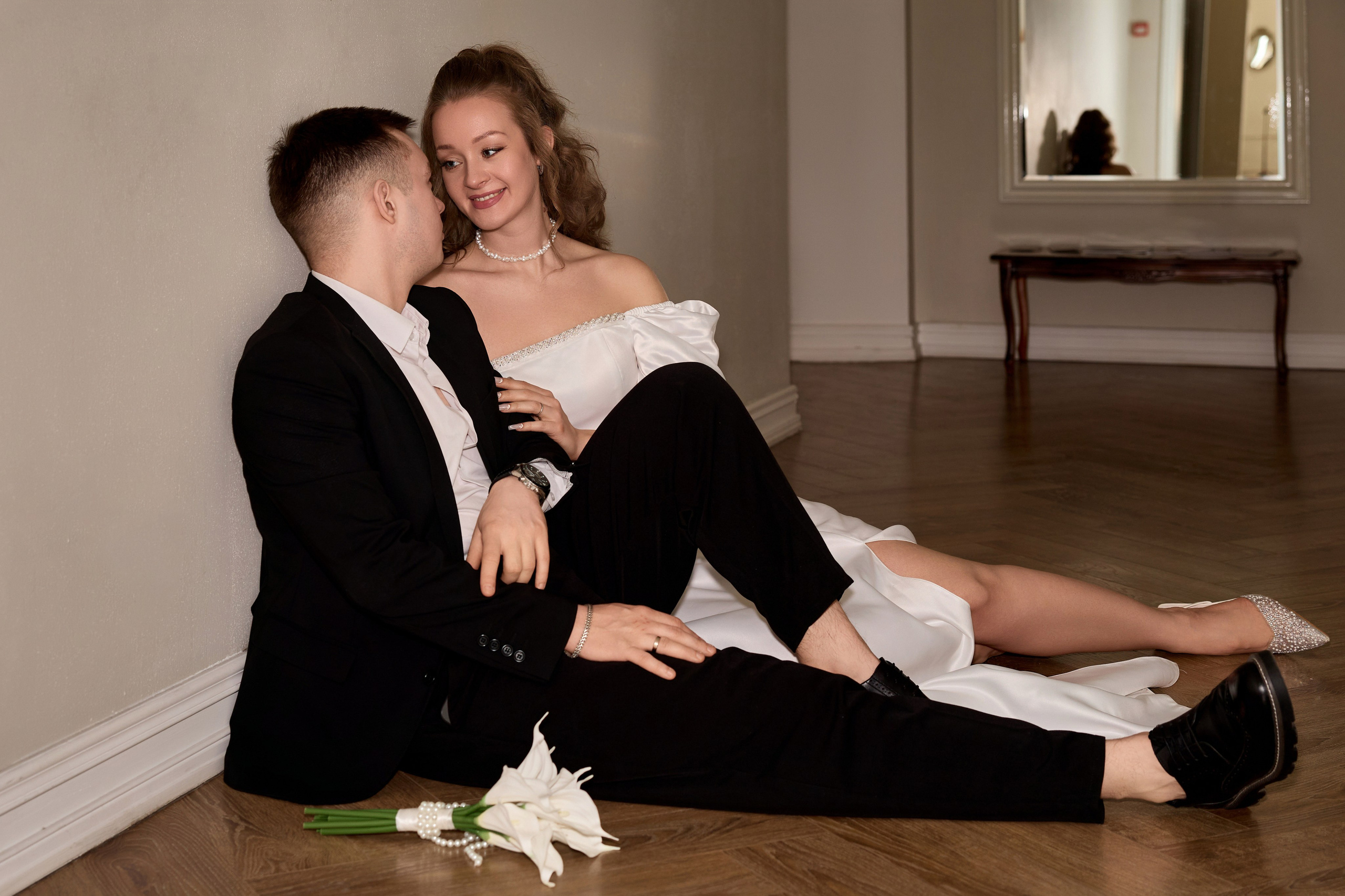 Свадебная фотосессия в гостинице и в студии