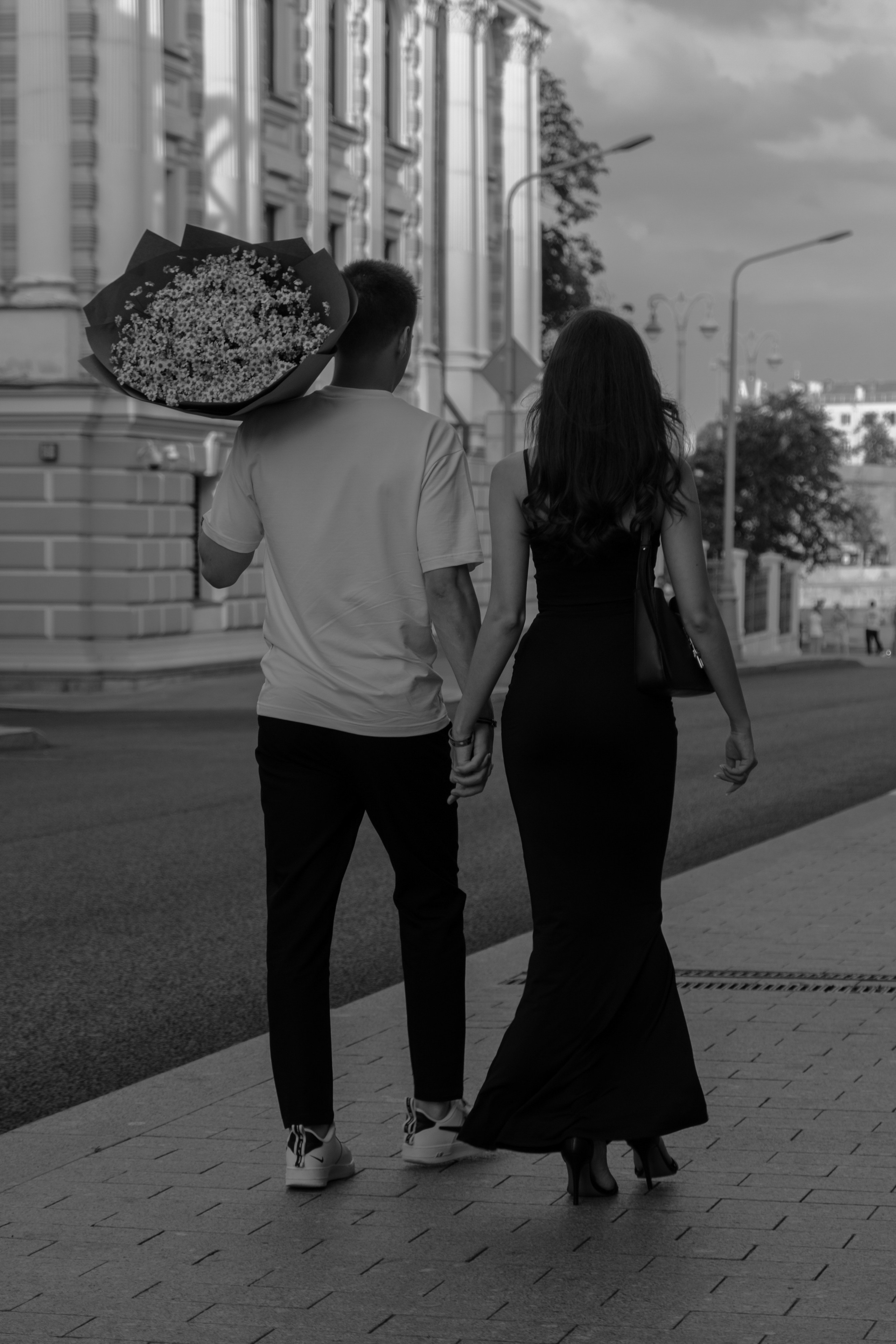 Прогулка на набережной. Мари — фотограф и видеограф из Москвы