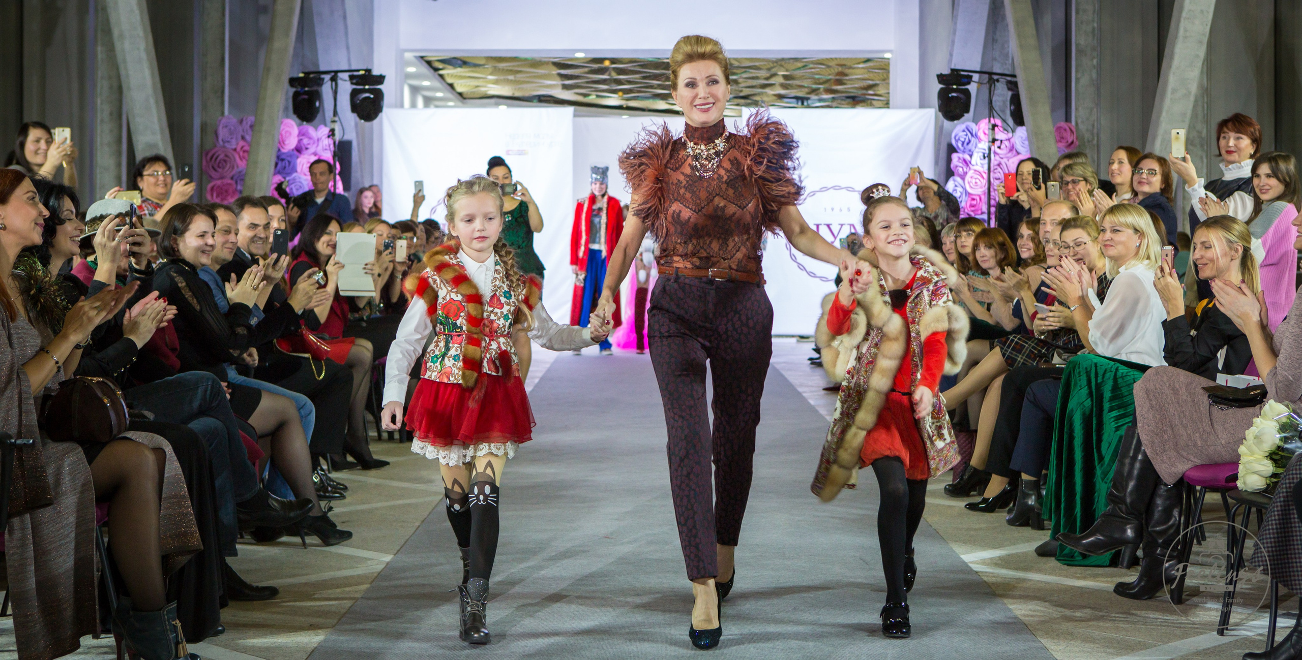 Неделя высокой моды с Викой Цыгановой. Главная