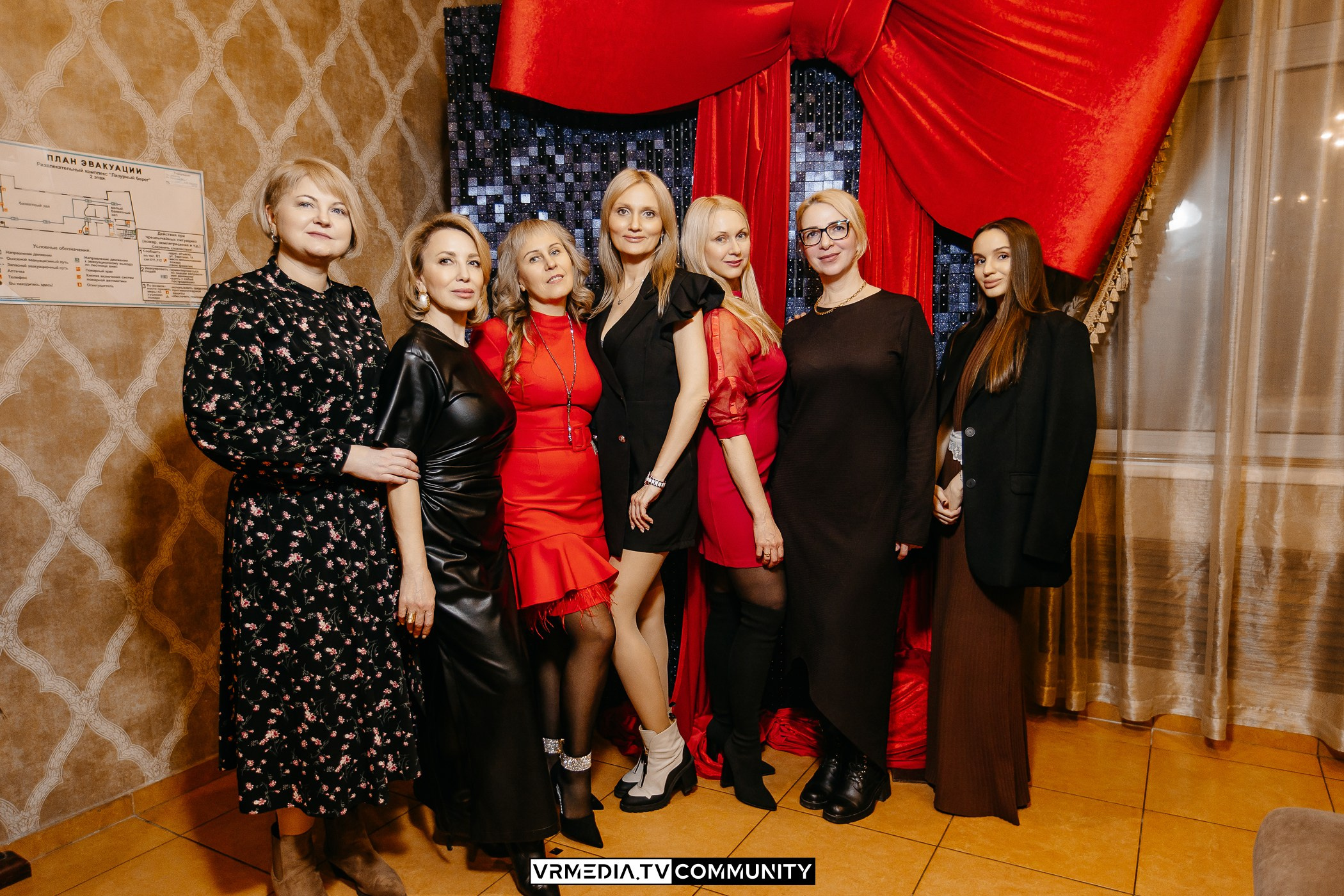 Международный женский день в ресторане «Лазурный Берег»