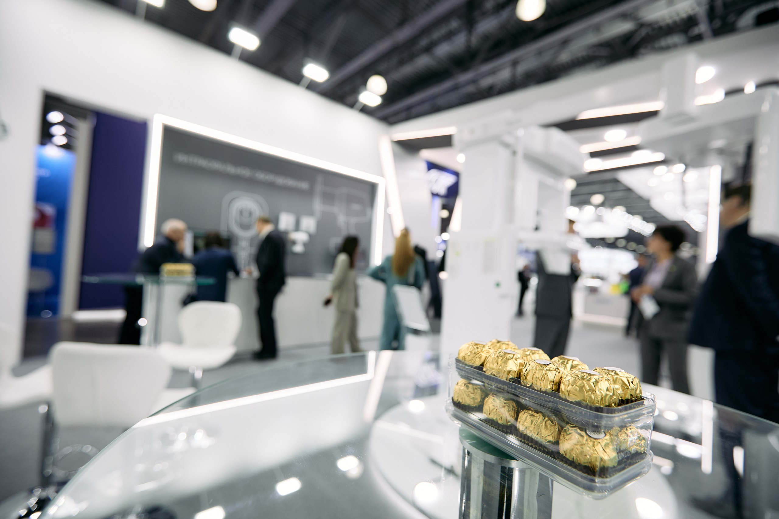 Дентал Салон 2026: Vatech. Свадебный и репортажный фотограф Дмитрий Кононенко