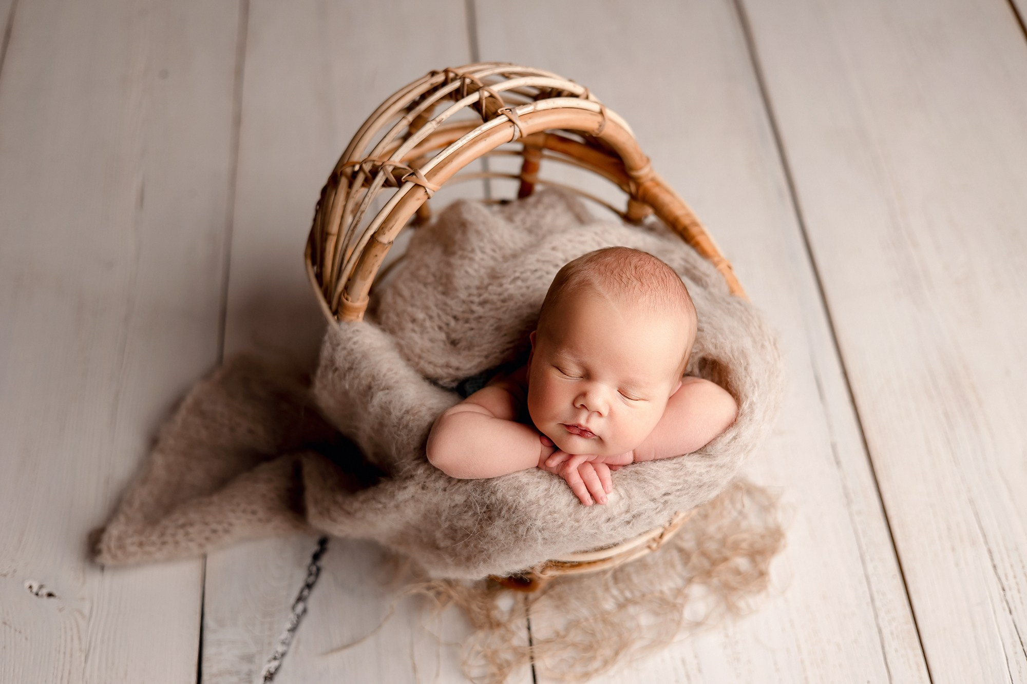 Новорожденные. Фотограф новорожденных