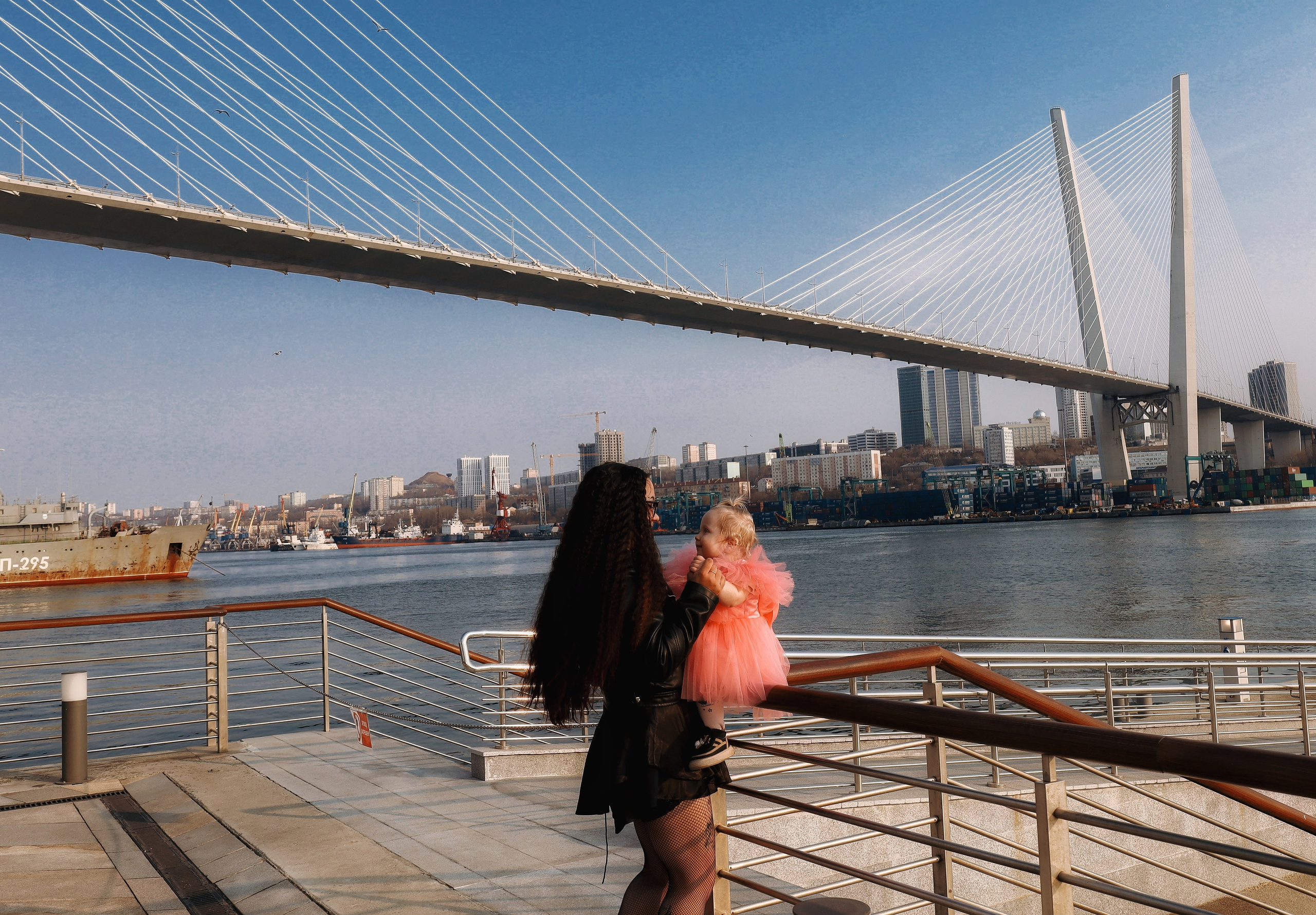 Прогулка по городу. V I KA P H O T O