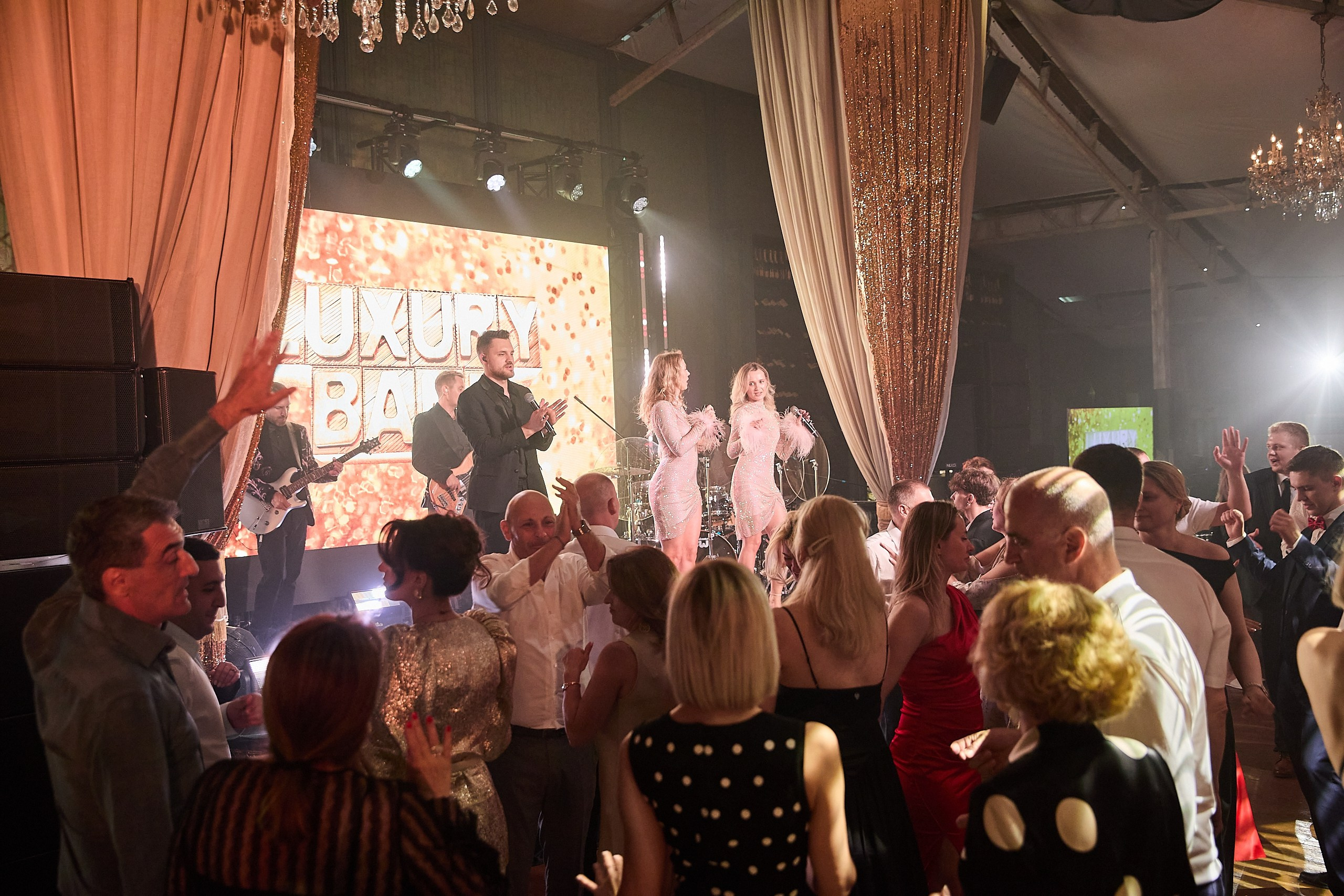 Dmitry and Daria's. Фотограф и Видеограф в Москве. Олег Корушев