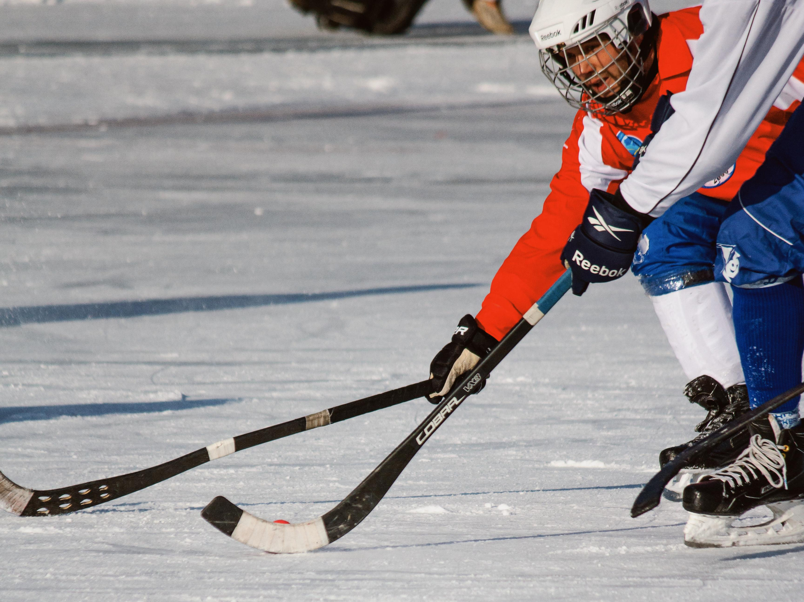 Русский хоккей (bandy). Репортажи, уличные и студийные съёмки в Москве