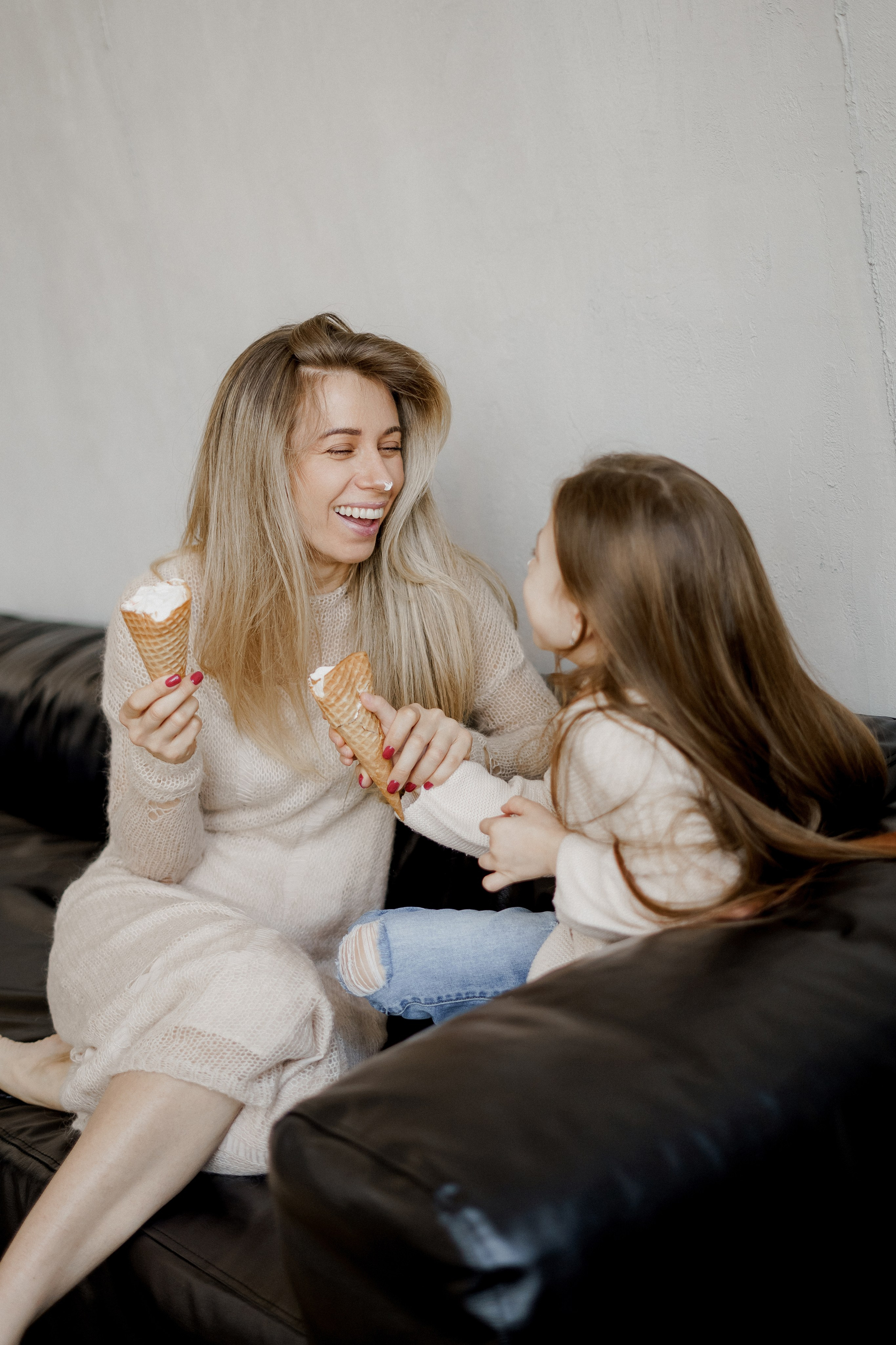 Катя и Вика. Фотограф Валерия Крахмалева