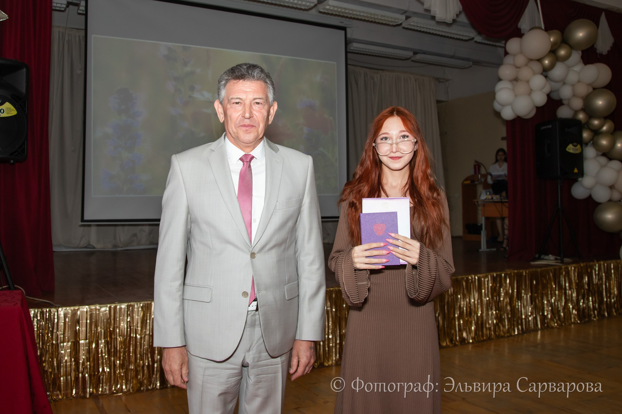 Вручение аттестатов 9 класс. Репортажный Фотограф