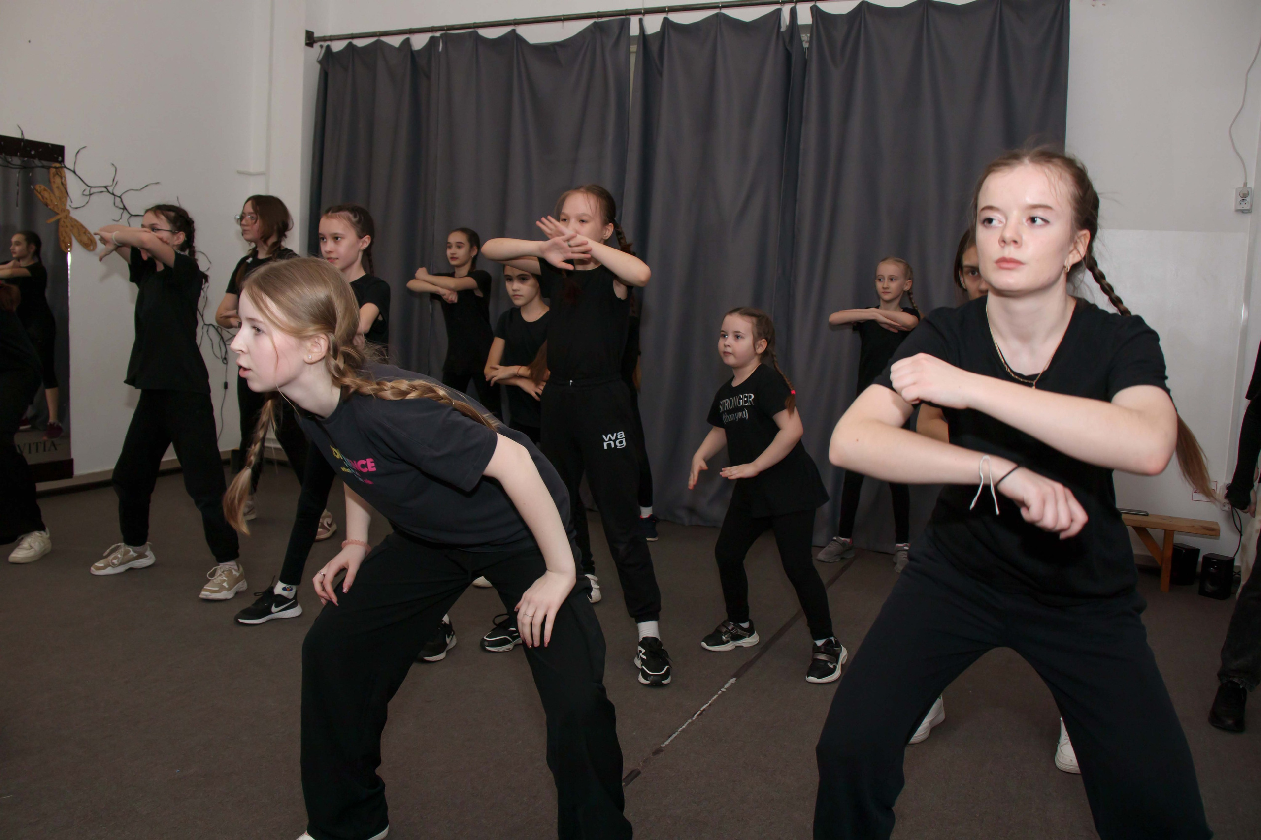 Тренировка в танц. школе. Репортажный Фотограф