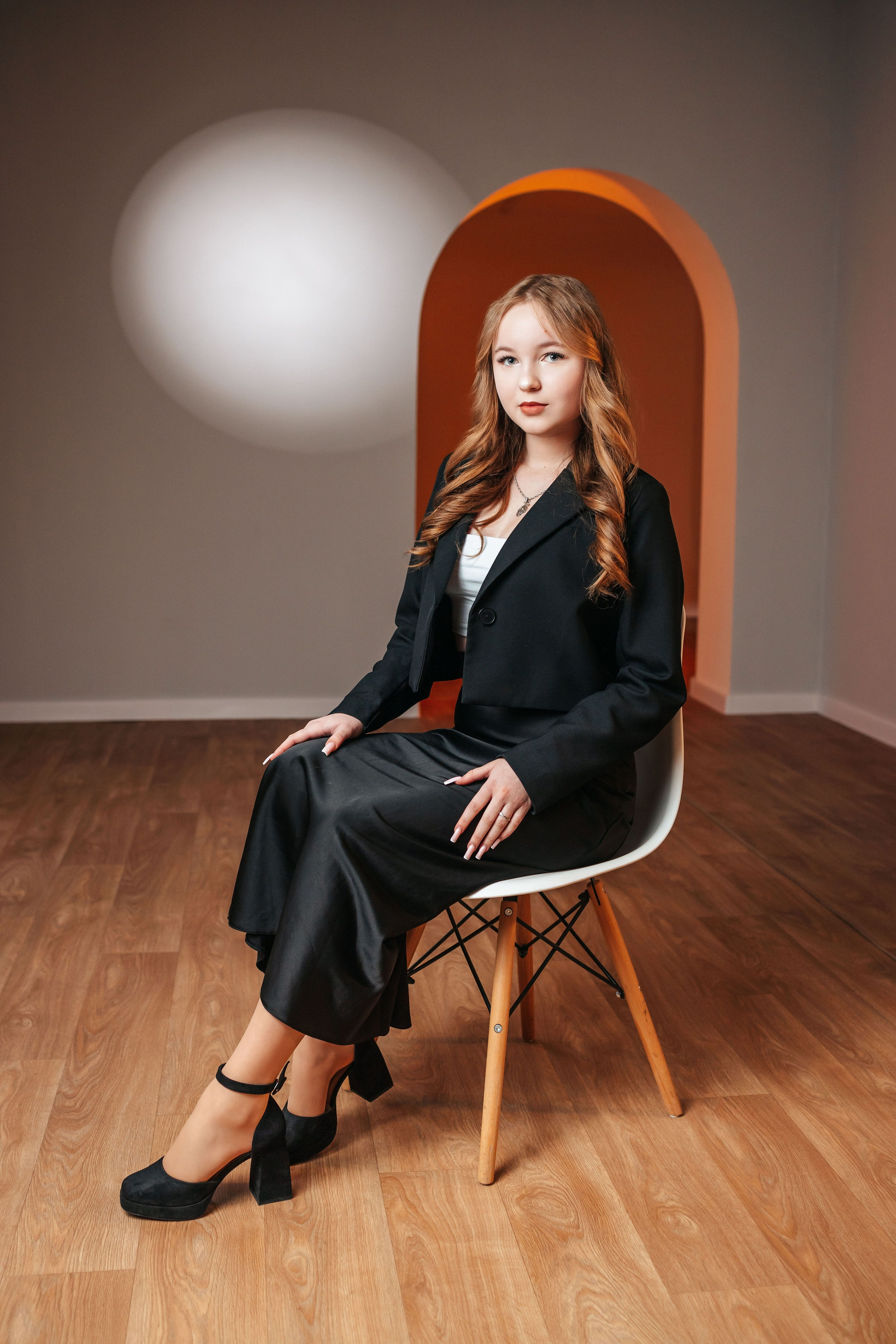 Студия школьной фотографии. Фотостудия выпускных альбомов в Твери. Студия школьной фотографии в Твери. Выпускные альбомы в Твери