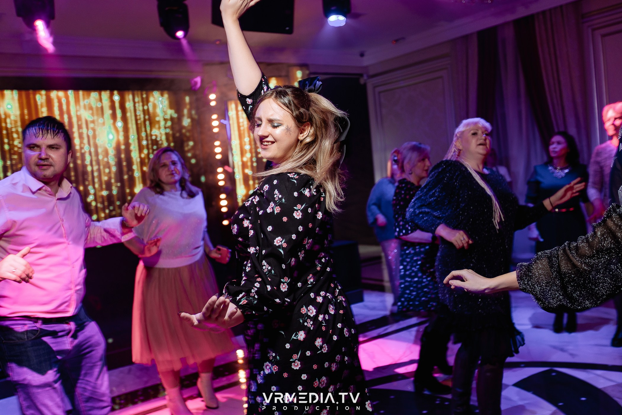 Новогодний вечер в ресторане «Лазурный Берег»