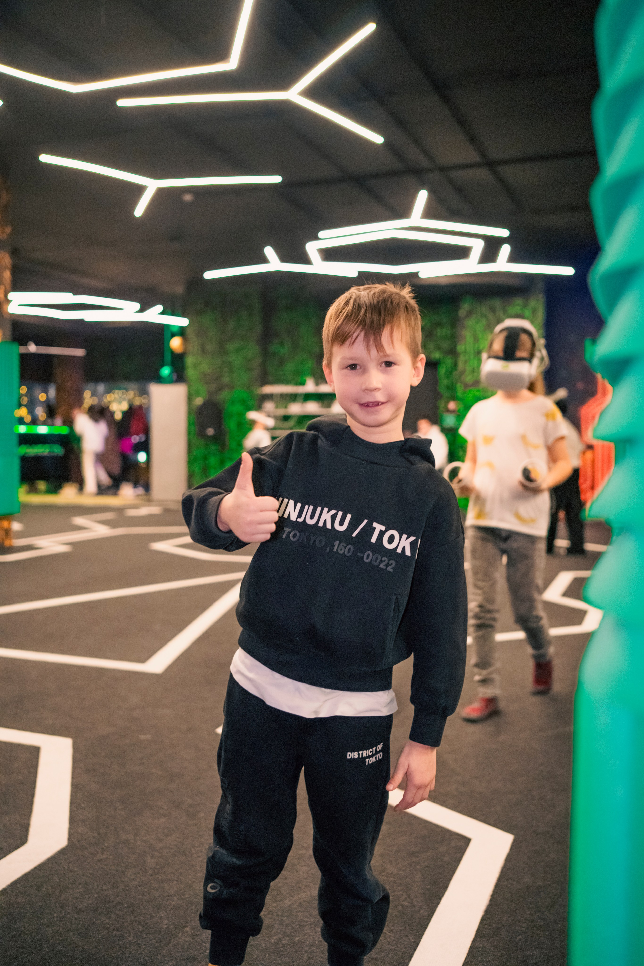 VR (November-December 2024). Felixtones