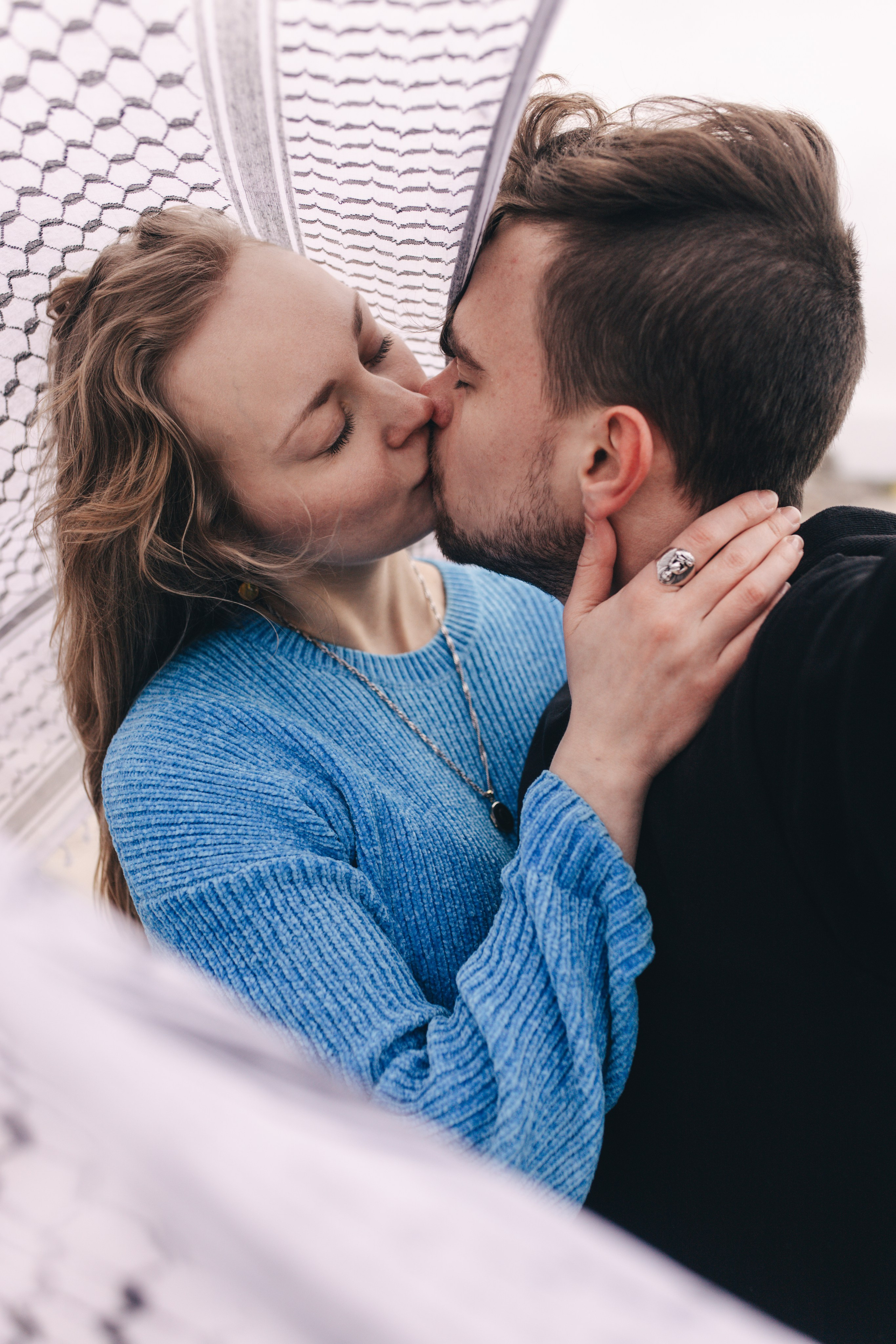 Щека к щеке. Фотограф Амалия Ахмедова, Калининград